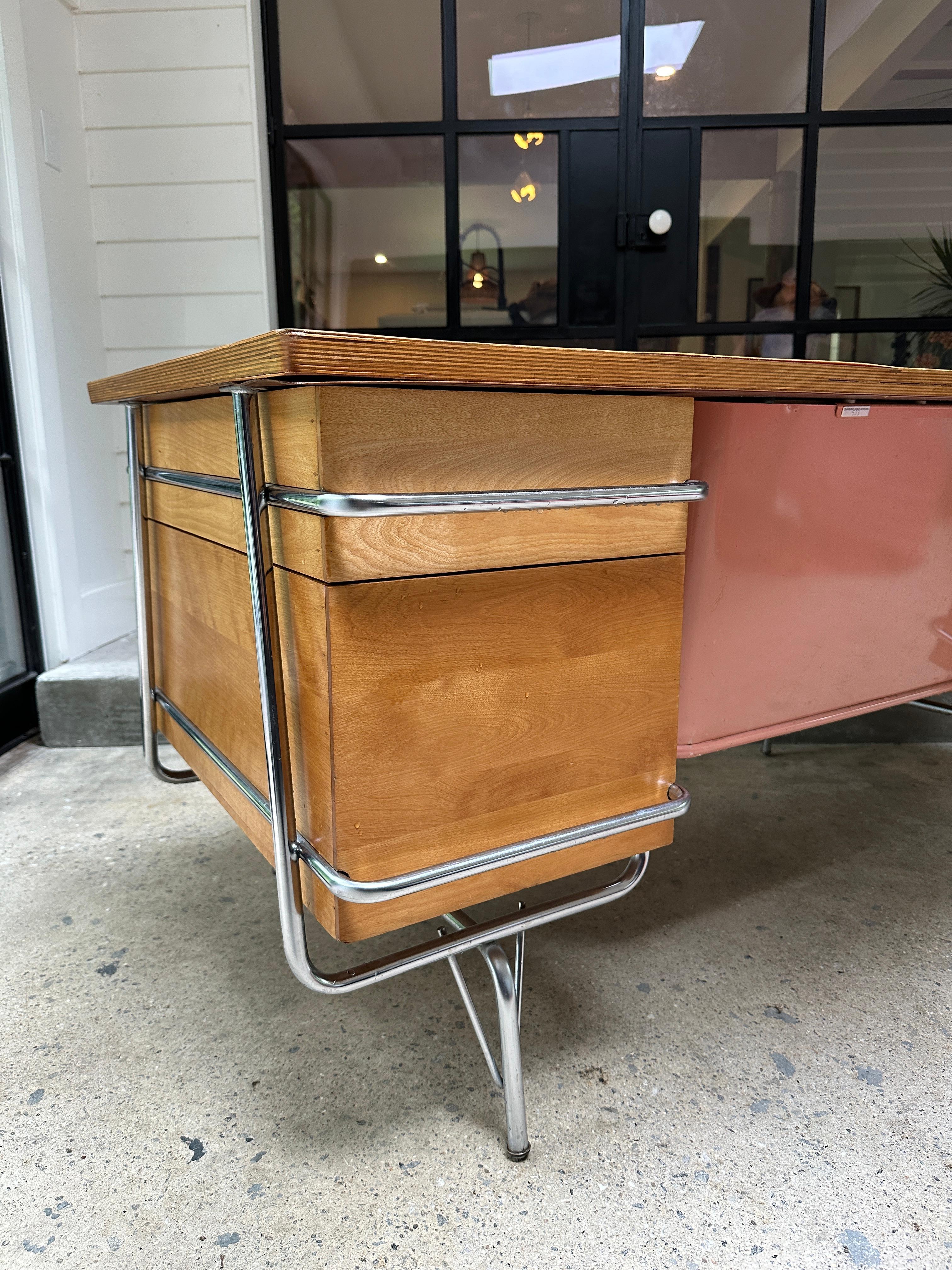 Mid Century Heywood Wakefield Trimiline desk by Kem Weber design 1
