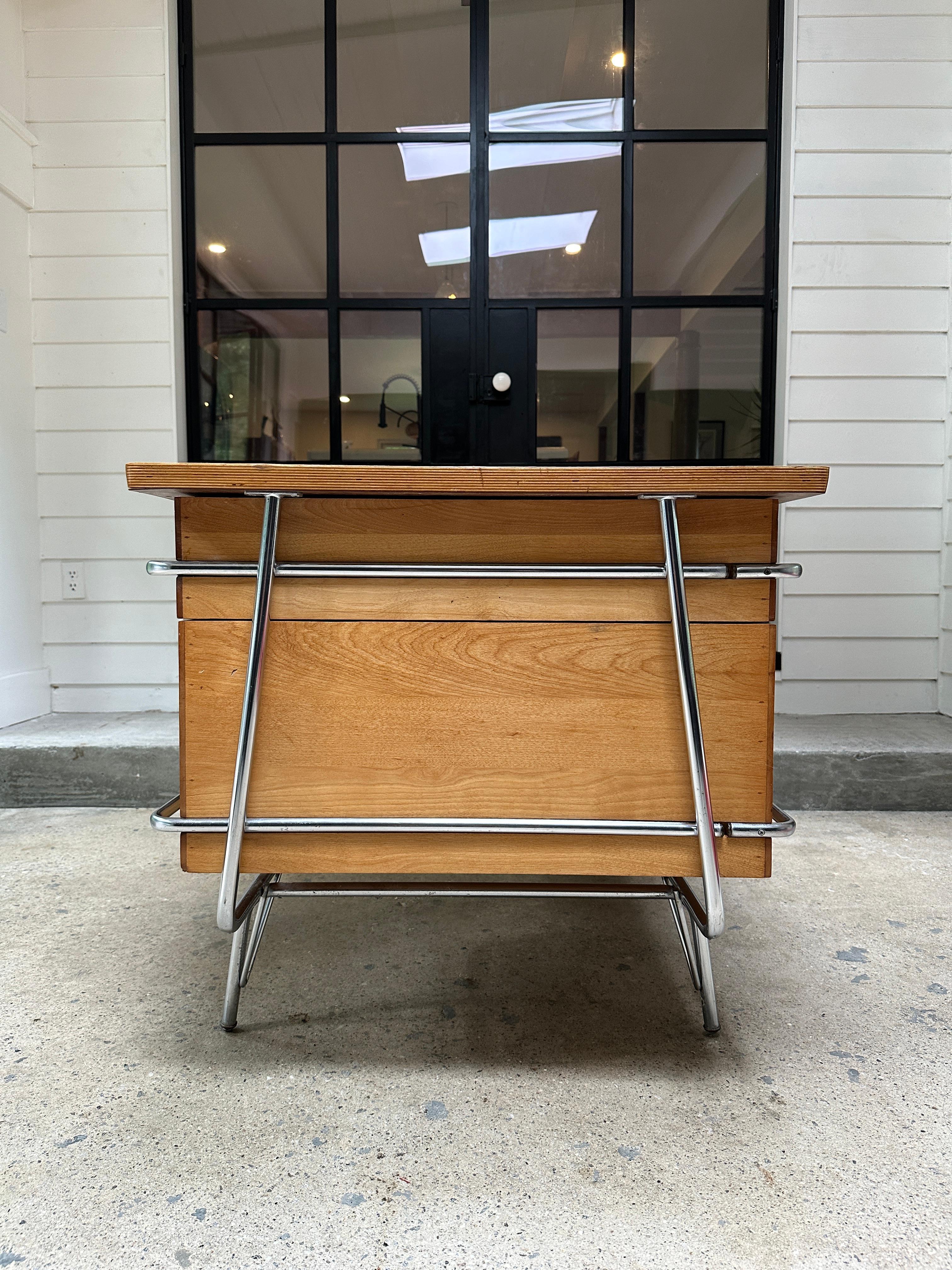 Mid Century Heywood Wakefield Trimiline desk by Kem Weber design 2