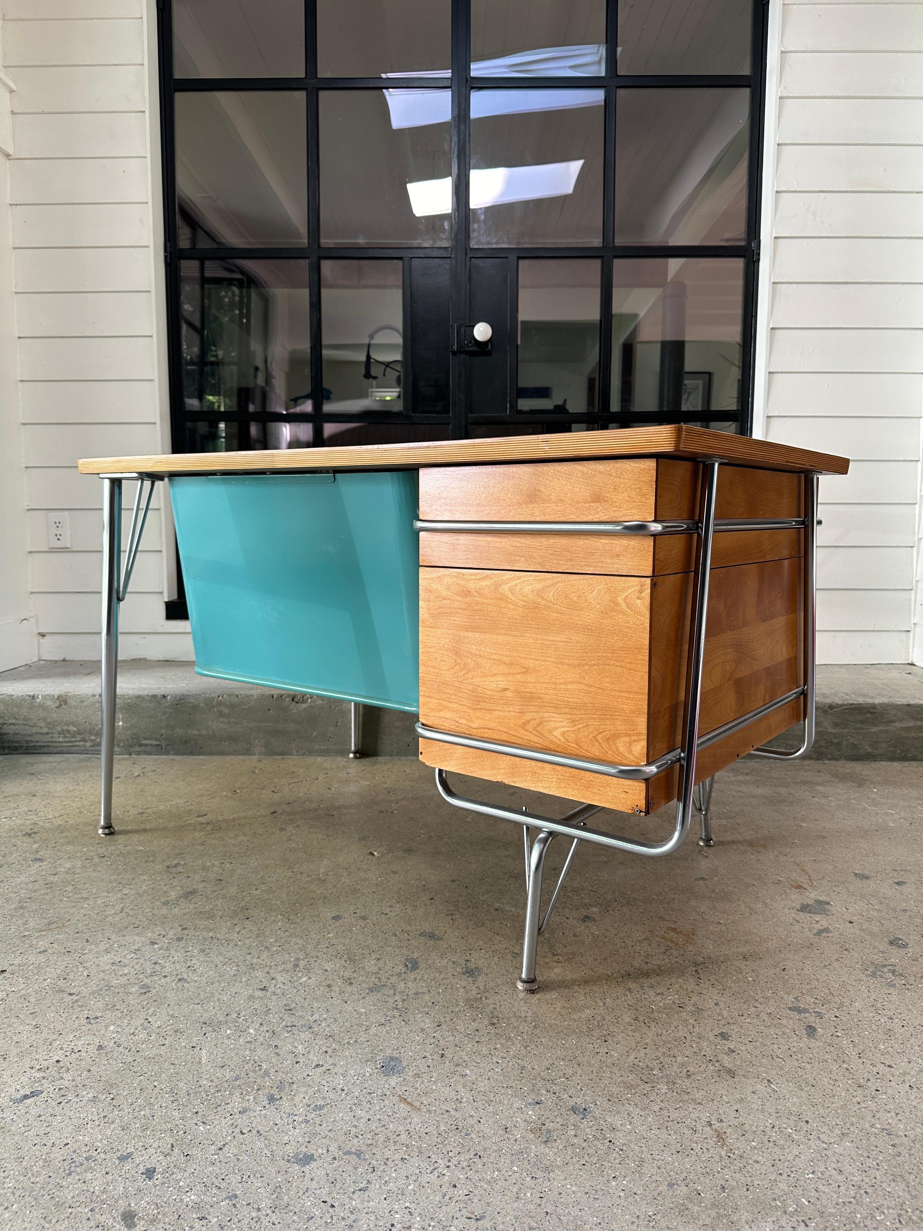 Mid Century Heywood Wakefield Trimline desk by Kem Weber design 3