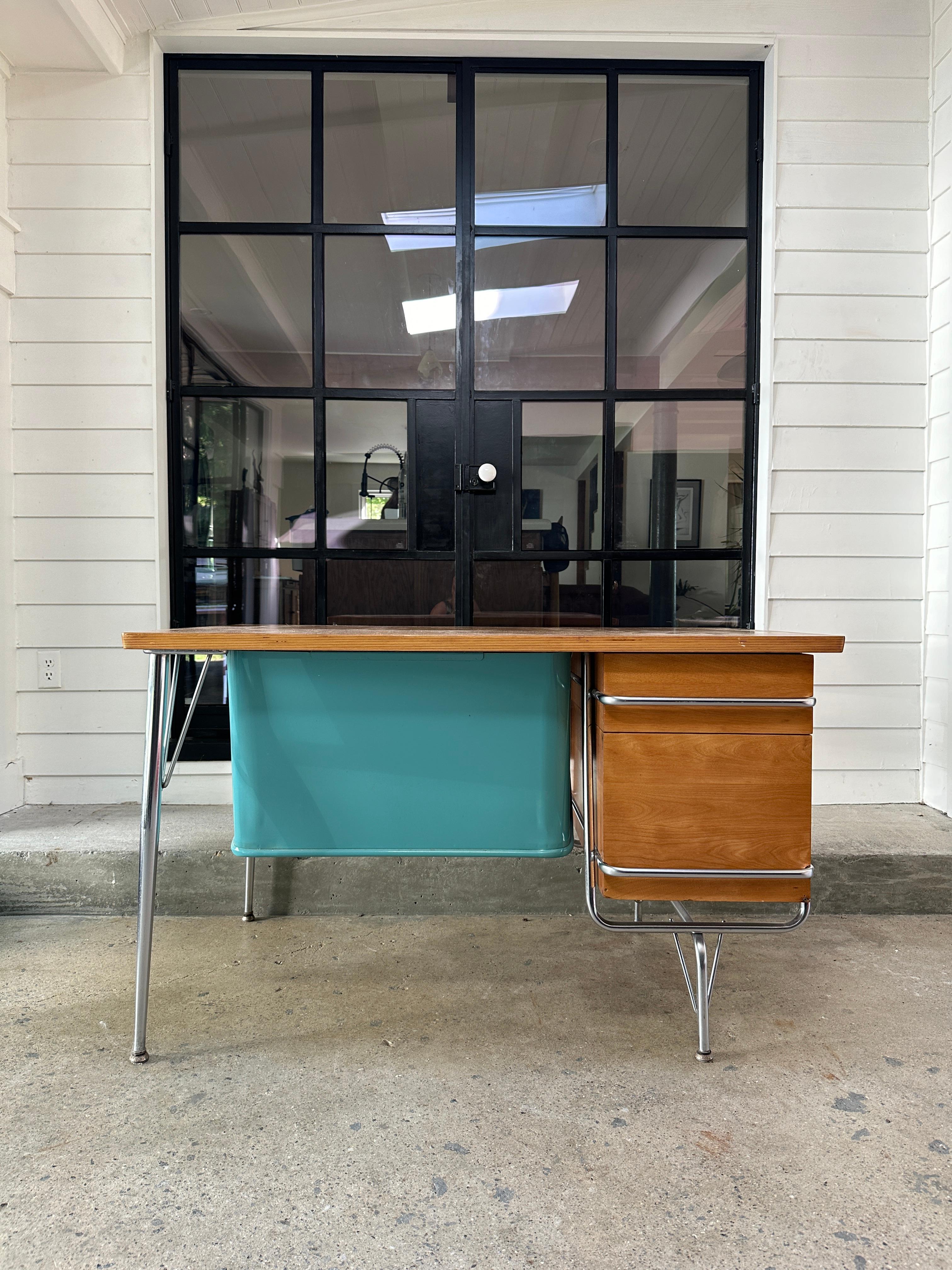 Mid Century Heywood Wakefield Trimline desk by Kem Weber design 4