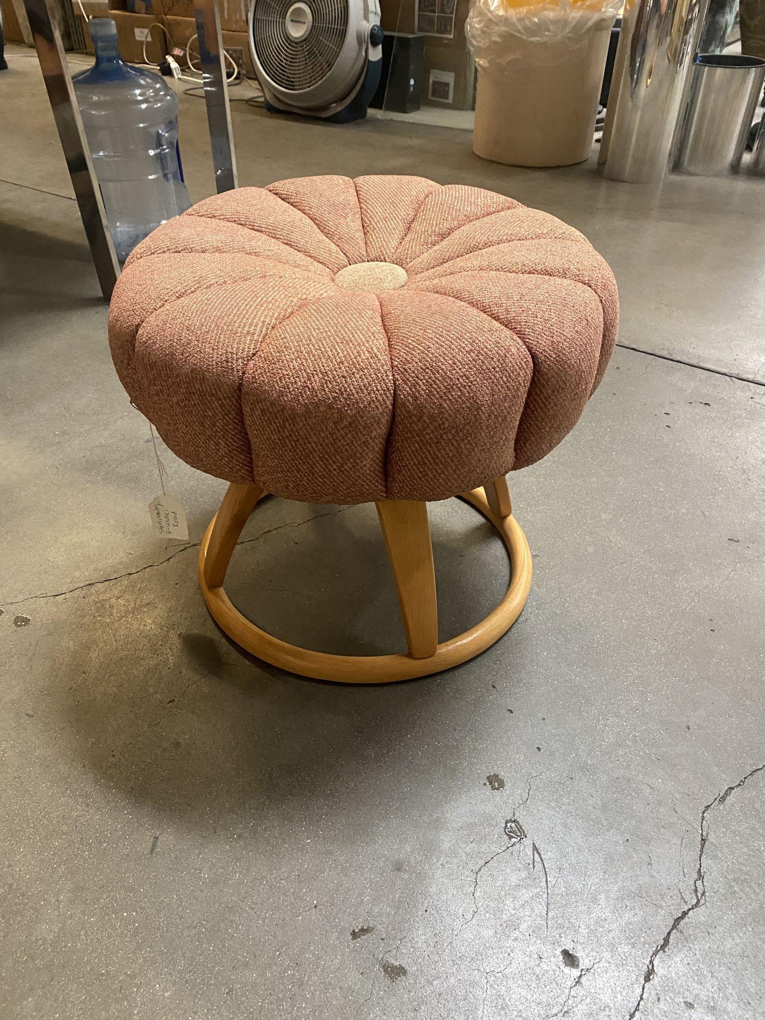 Classic Heywood Wakefield vanity stool/ poof hard to come by item! Vintage fabric is usable but easily reupholstered.
 
Wood shows wear, but all original.