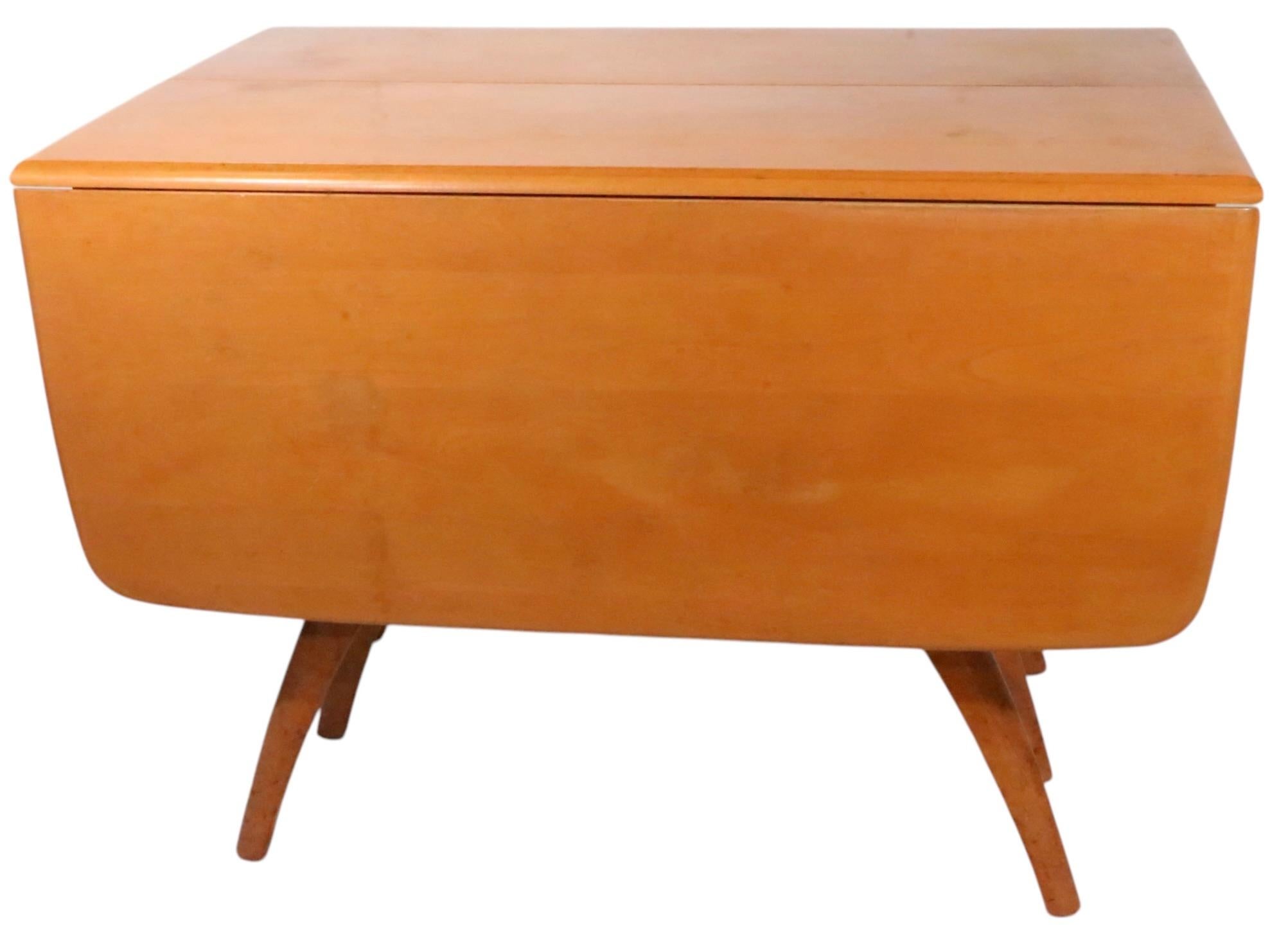 Mid Century Heywood Wakefield Wishbone Dining Table with two leaves c 1950/60's 11