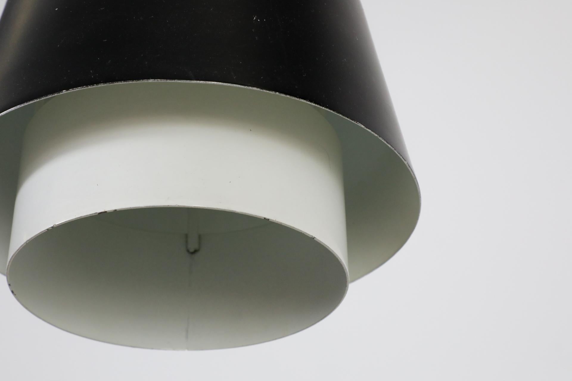 Mid-Century Hiemstra Pendant Light with Turquoise Glass Ring For Sale 5