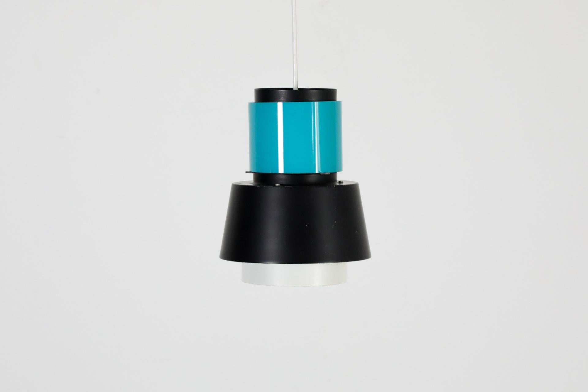 Mid-Century Hiemstra Pendant Light with Turquoise Glass Ring In Good Condition For Sale In Los Angeles, CA