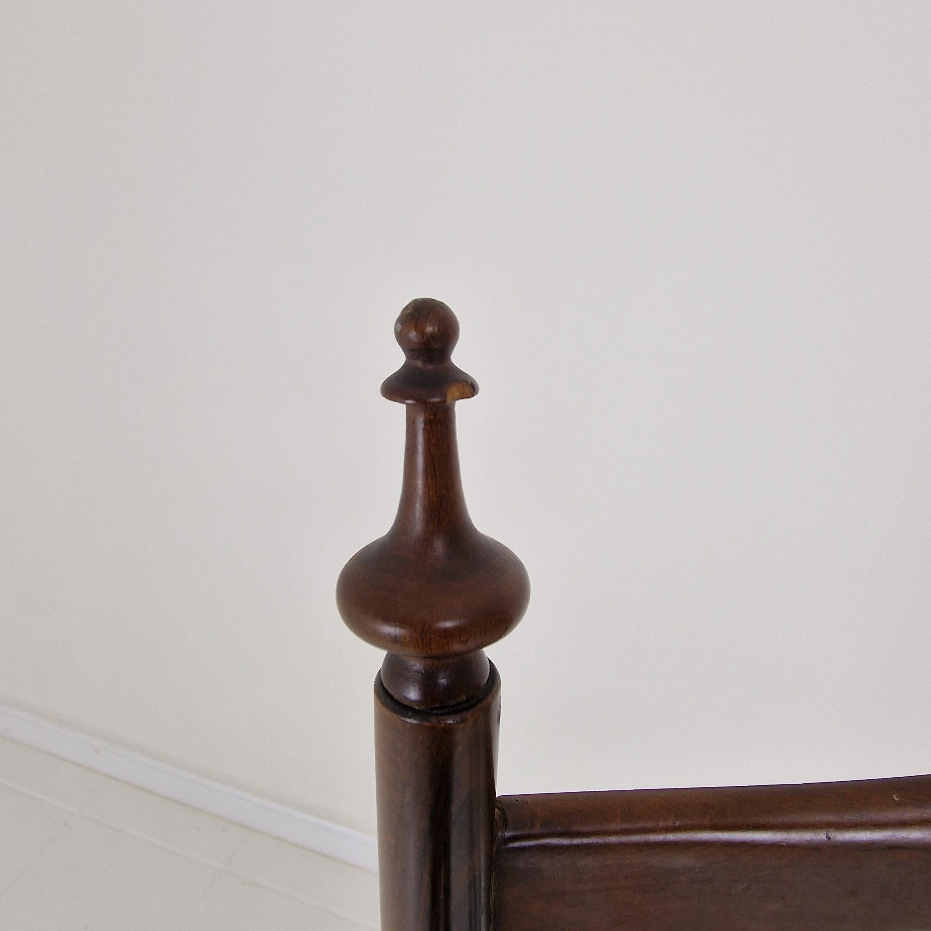 Mid Century High Back Chiavari Ladder Chair, Italy 1950's For Sale 6