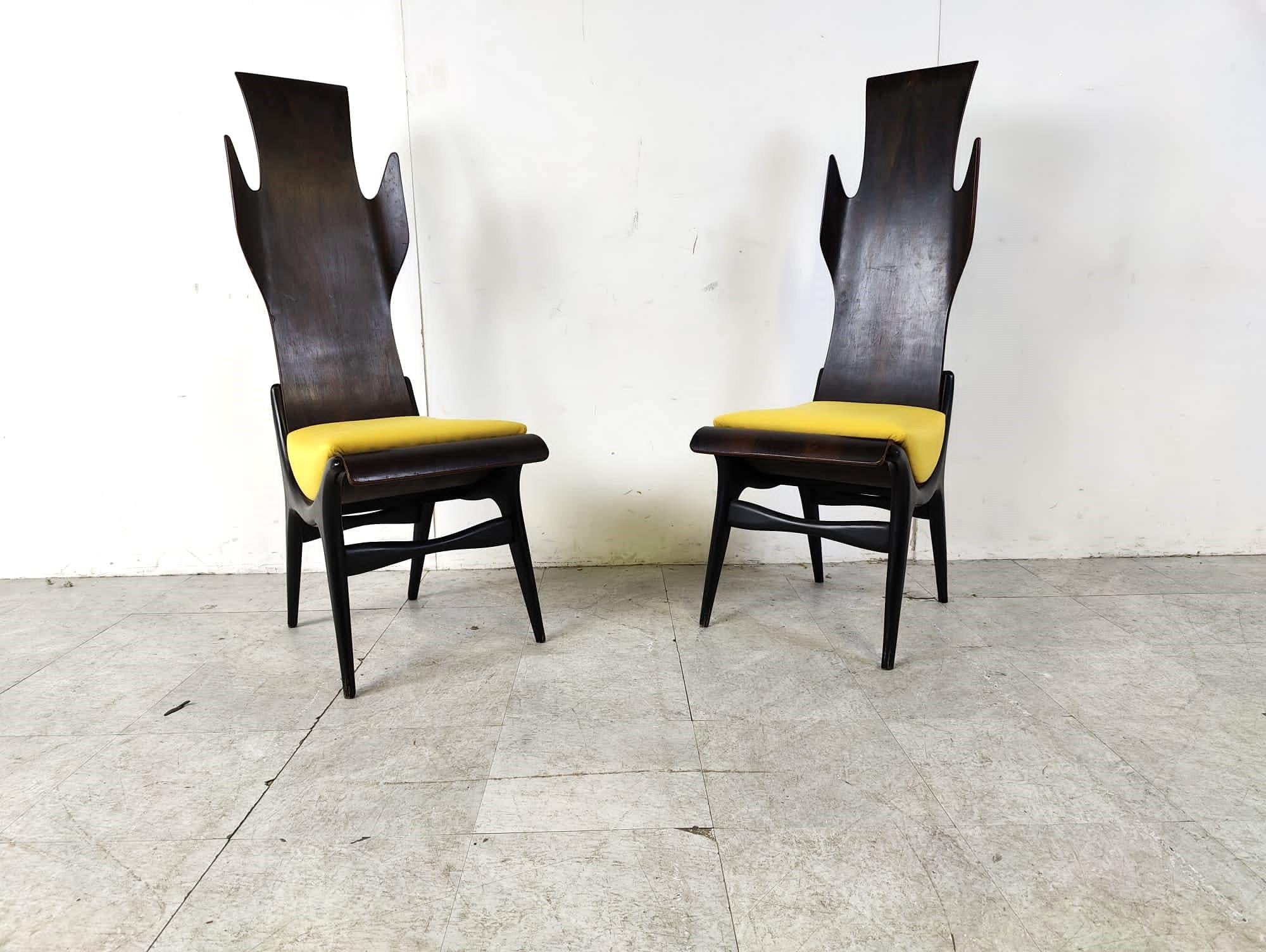 Fabric Mid century high back flame dining chairs by Dante Latorre, 1950s For Sale