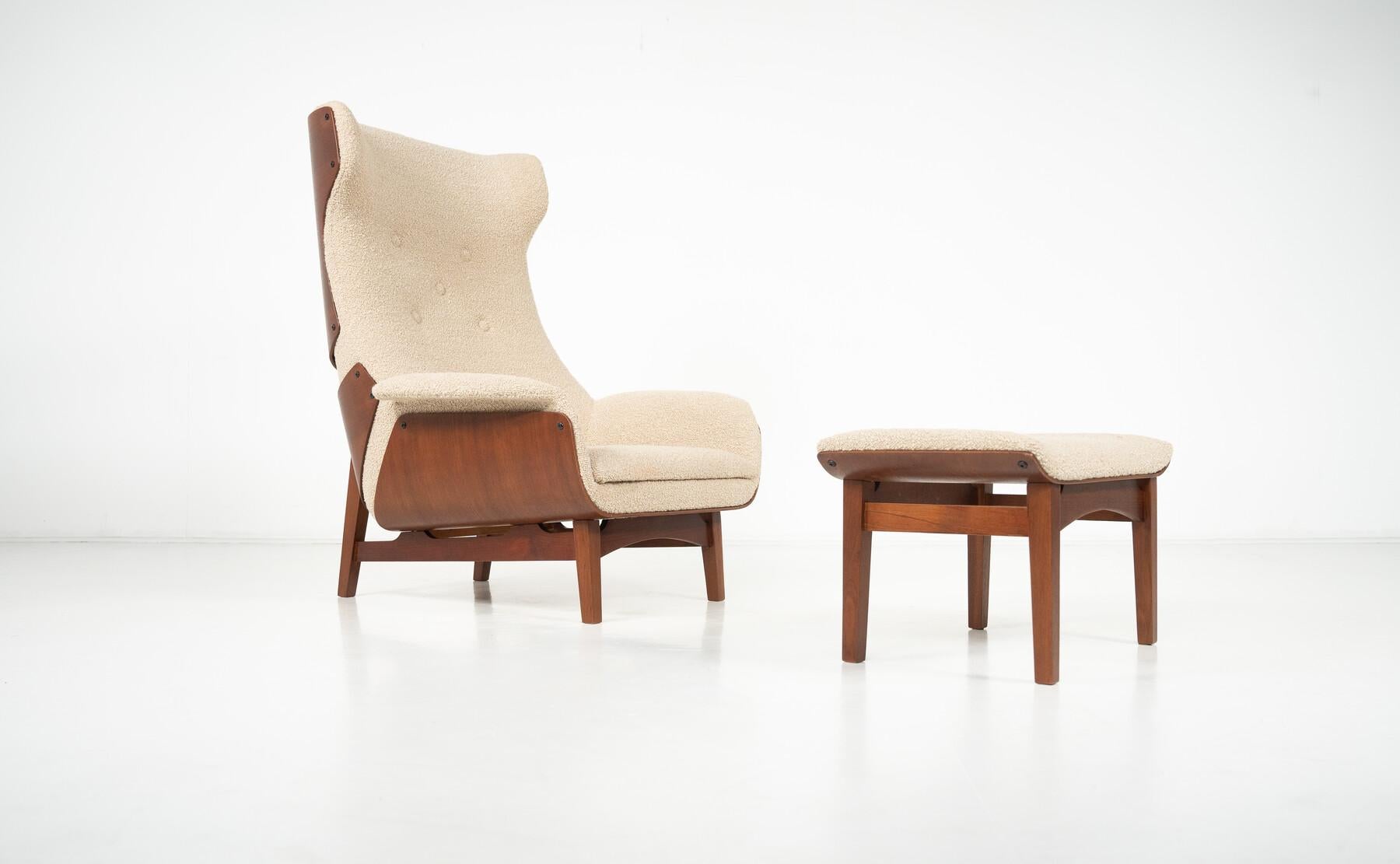 Mid-century Highback Armchair with Ottoman, 1960s - New upholstery Moderno de mediados de siglo en venta