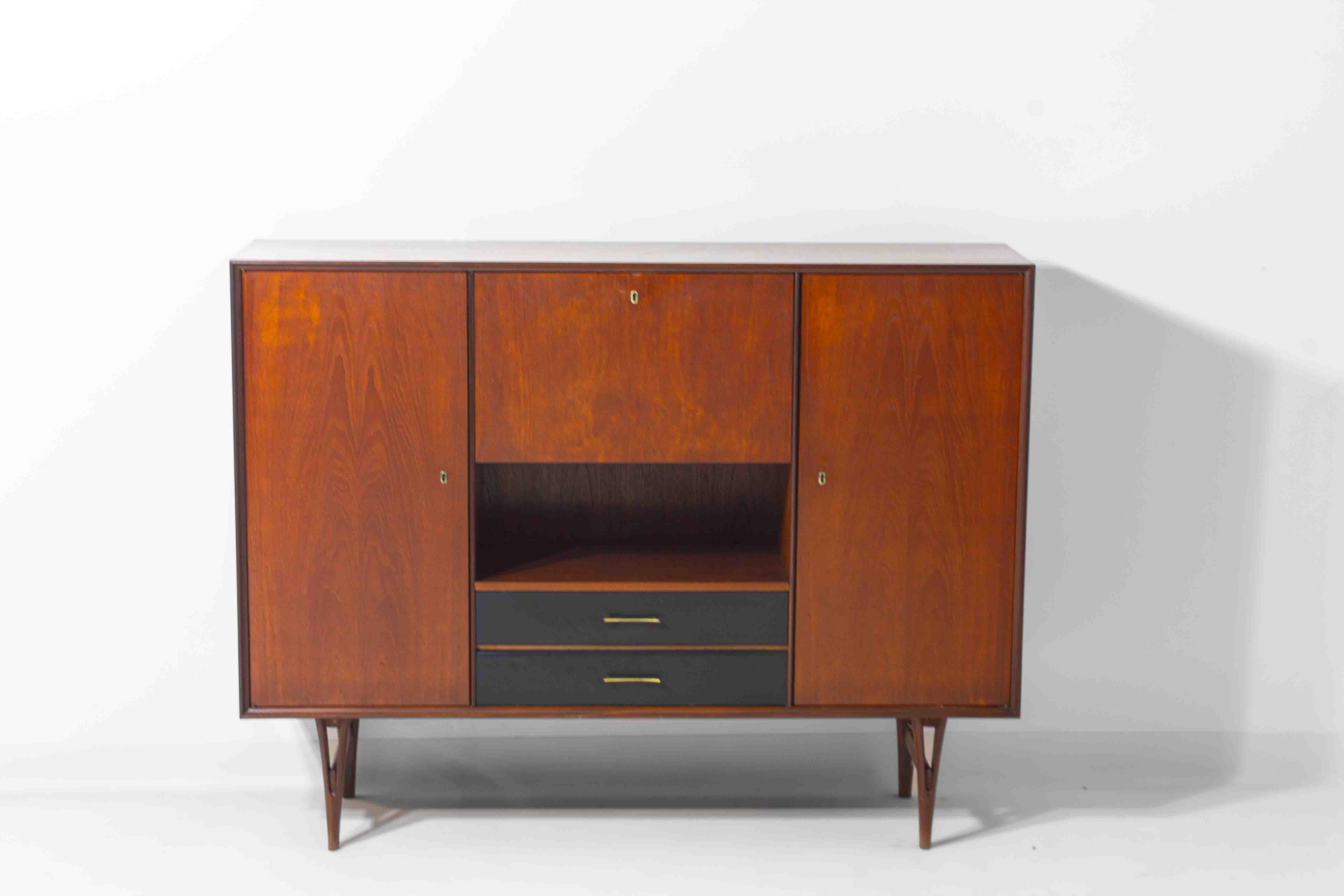 Mid-century highboard by Van Pelt, Belgium 1960s For Sale 1