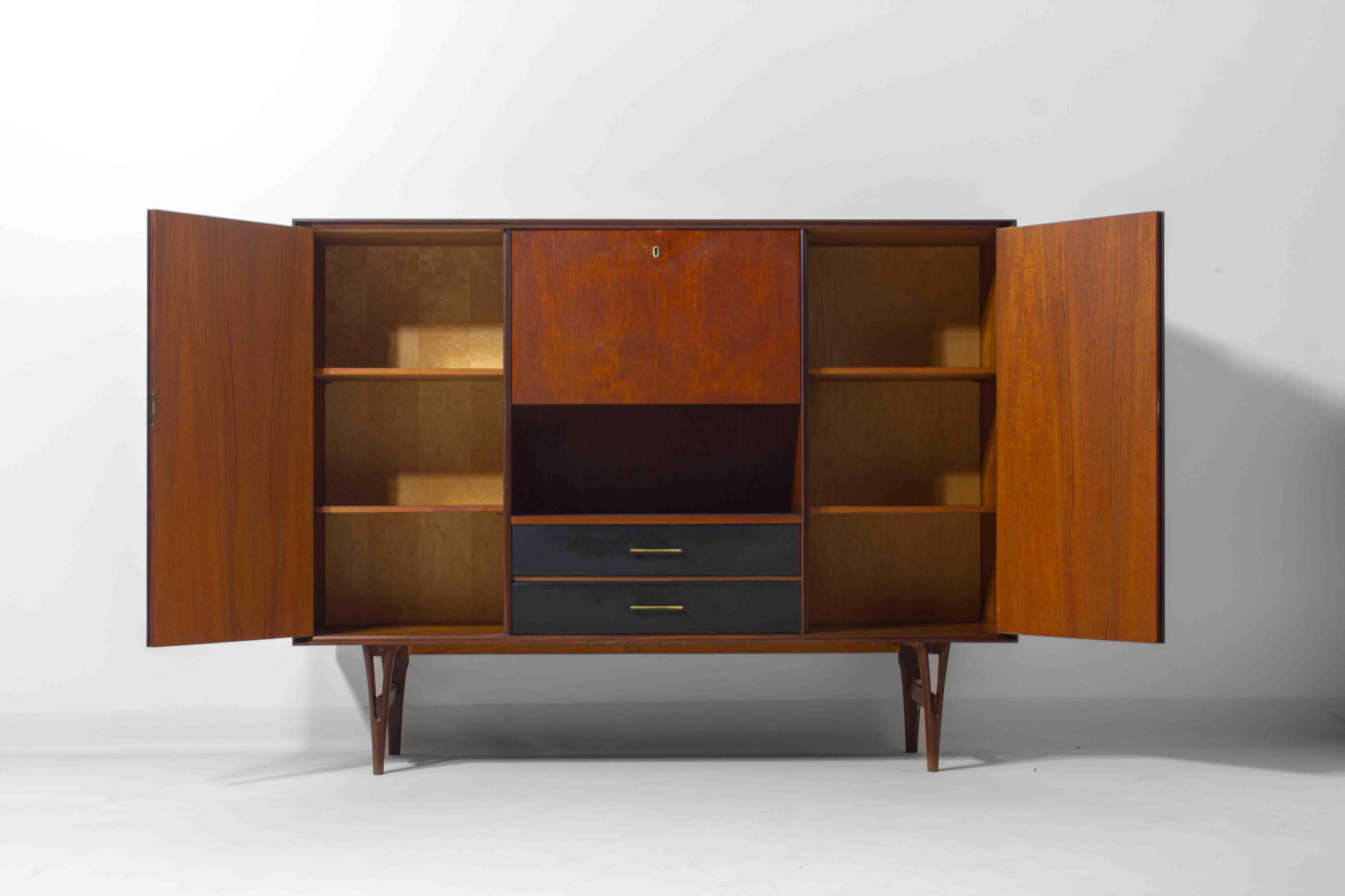 Mid-century highboard by Van Pelt, Belgium 1960s For Sale 2