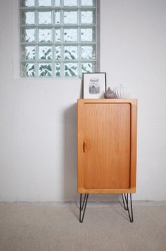 Mid Century Highboard mit Hairpin Legs von Dyrlund 1960s