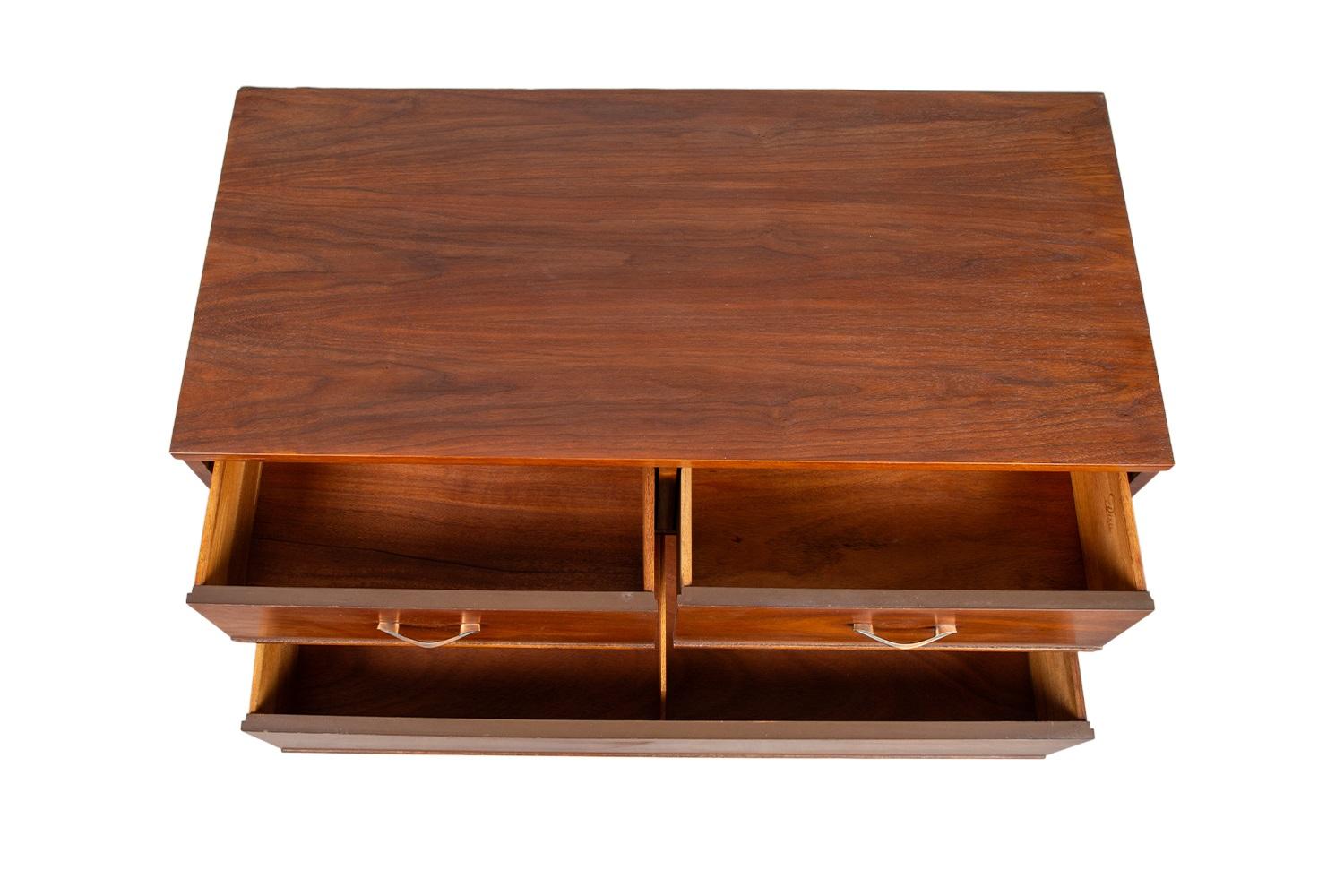 Mid-Century moderno Mid-Century Highboy Tall Walnut Dresser by Dixie Furniture in vendita