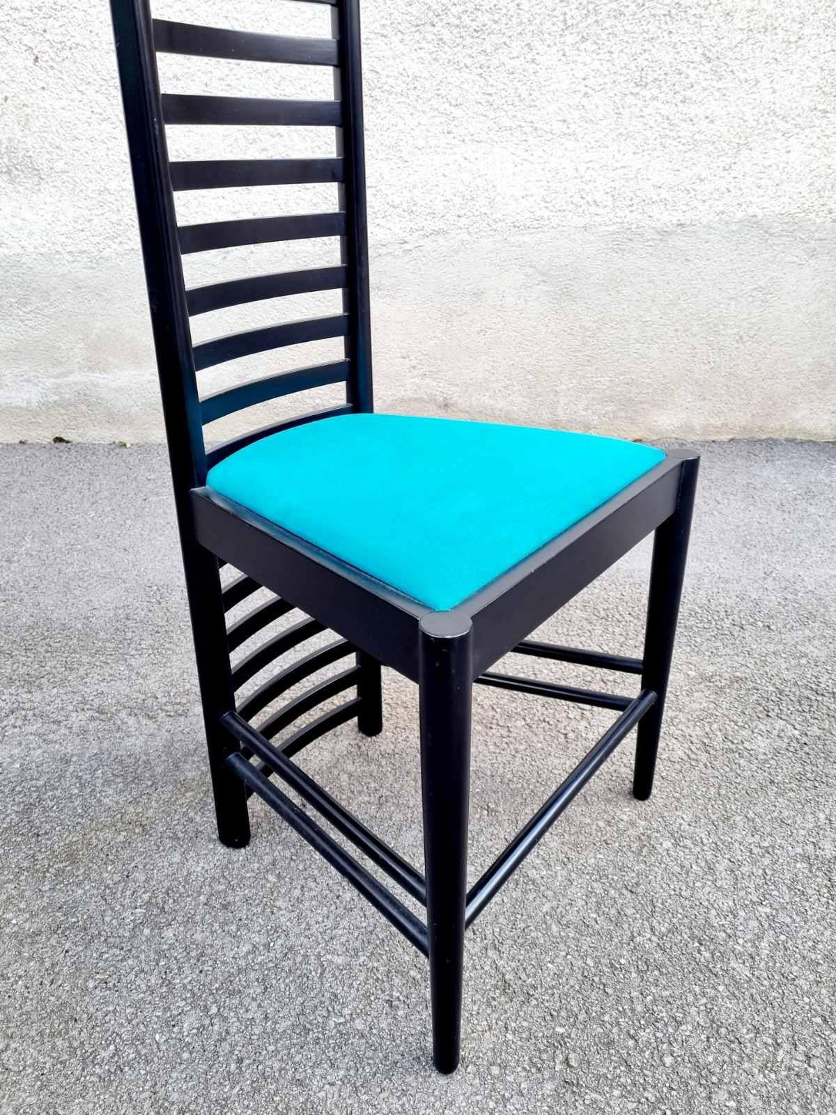 Mid Century Hill House 1 Chair, Designed by Charles Rennie Machintosh, Italy 80s In Good Condition For Sale In Lucija, SI
