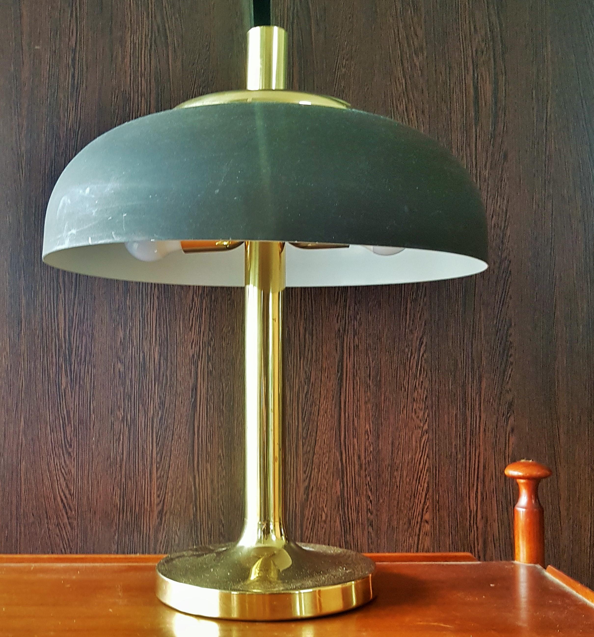 Laiton Lampe de bureau Hillebrand en laiton mi-siècle avec abat-jour brun, Allemagne, années 1960 en vente