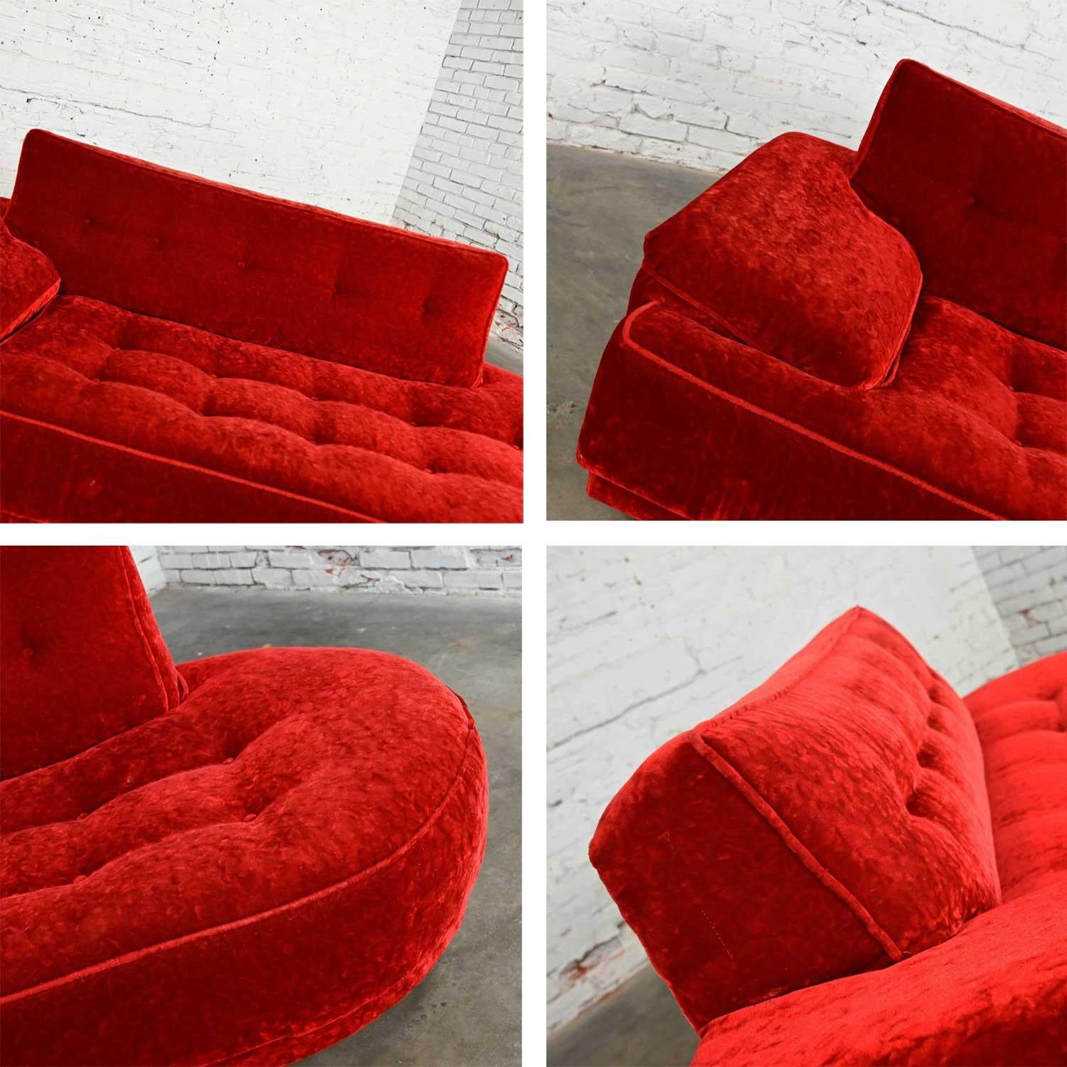 Mid Century Hollywood Regency Art Deco Style Crushed Red Velvet Chaise Lounge 5
