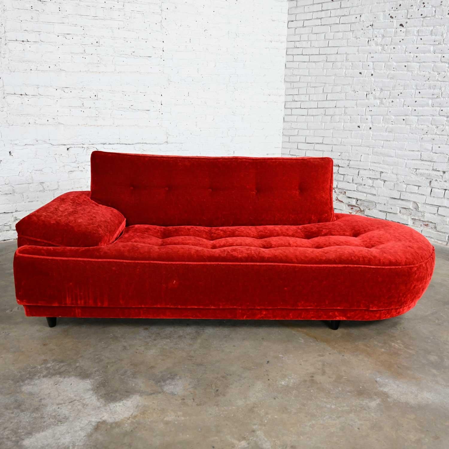 red chaise lounges