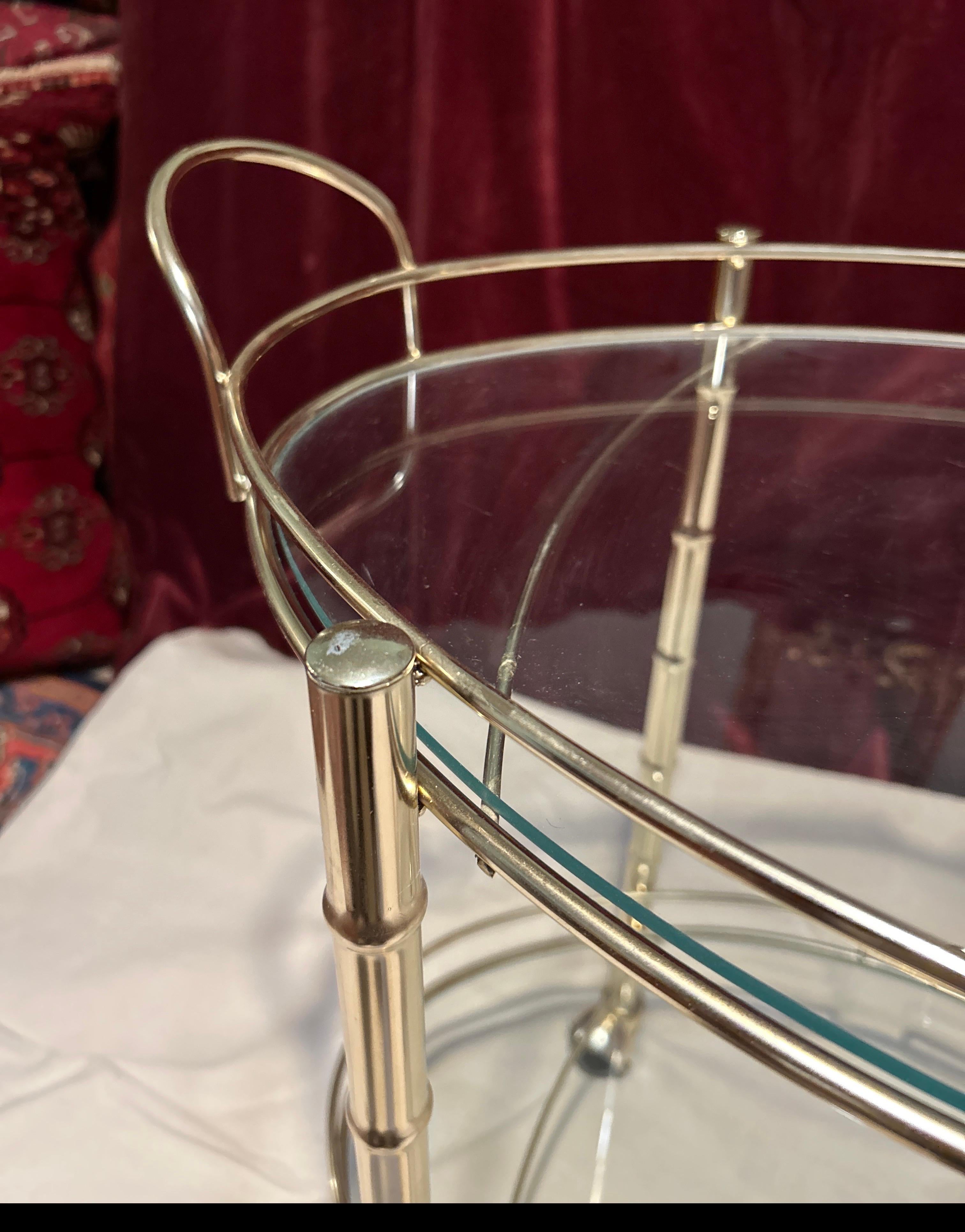 Mid Century Hollywood Regency Brass Bamboo Motif Circular Bar Cart On Casters For Sale 7