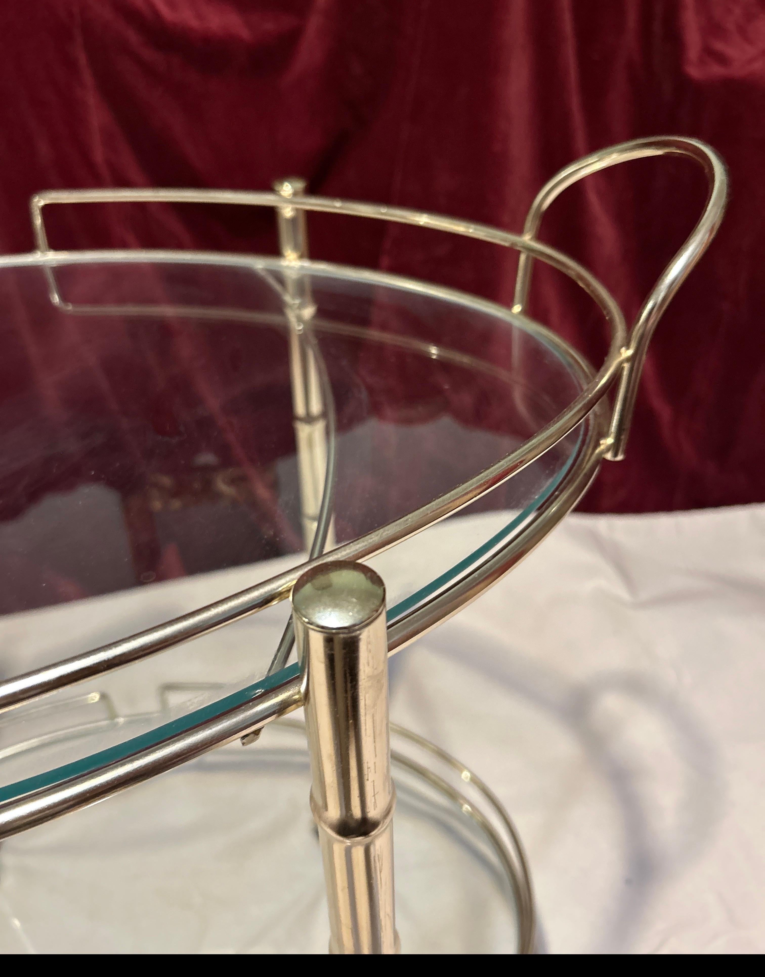 Mid Century Hollywood Regency Brass Bamboo Motif Circular Bar Cart On Casters For Sale 8