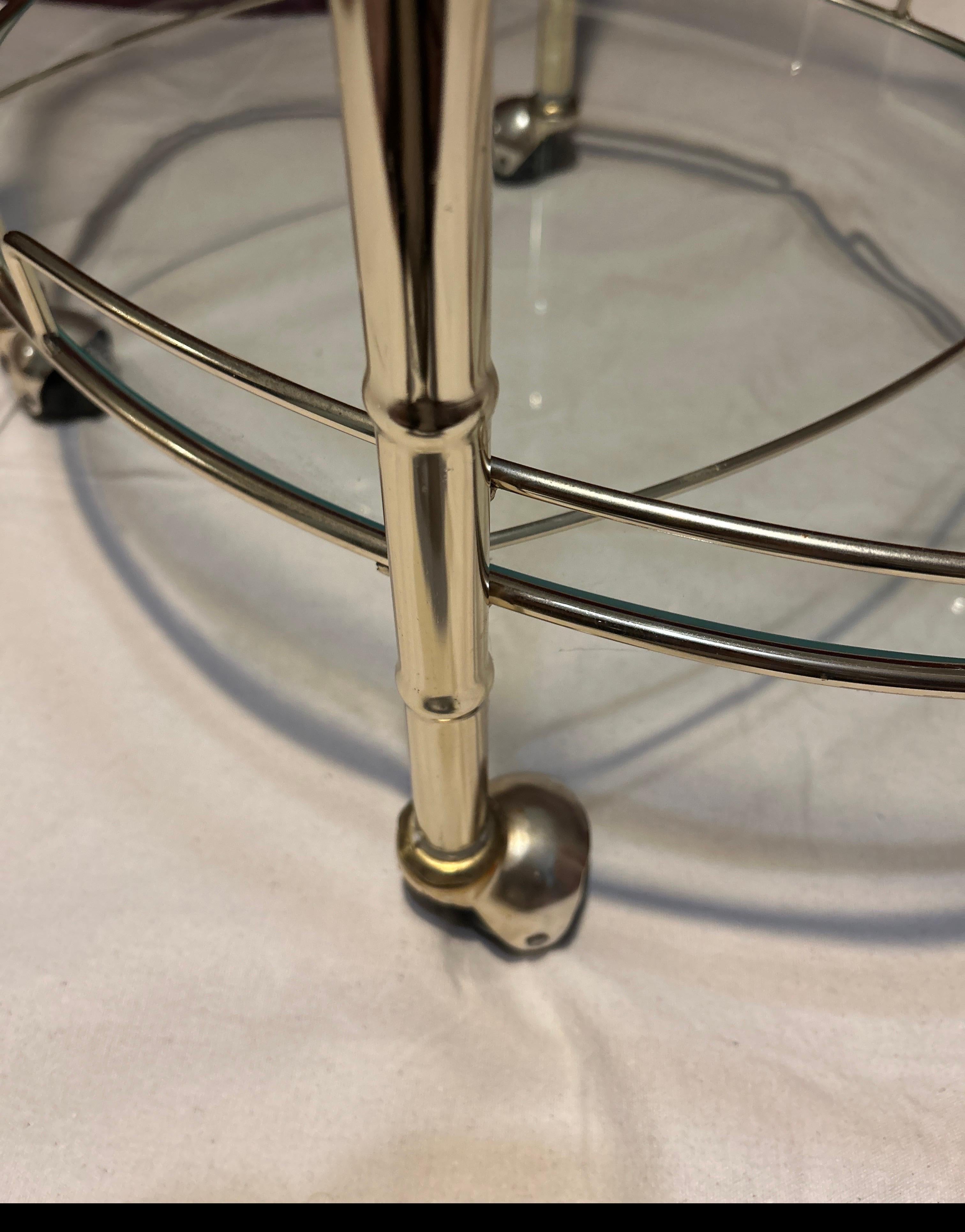 Mid Century Hollywood Regency Brass Bamboo Motif Circular Bar Cart On Casters For Sale 2