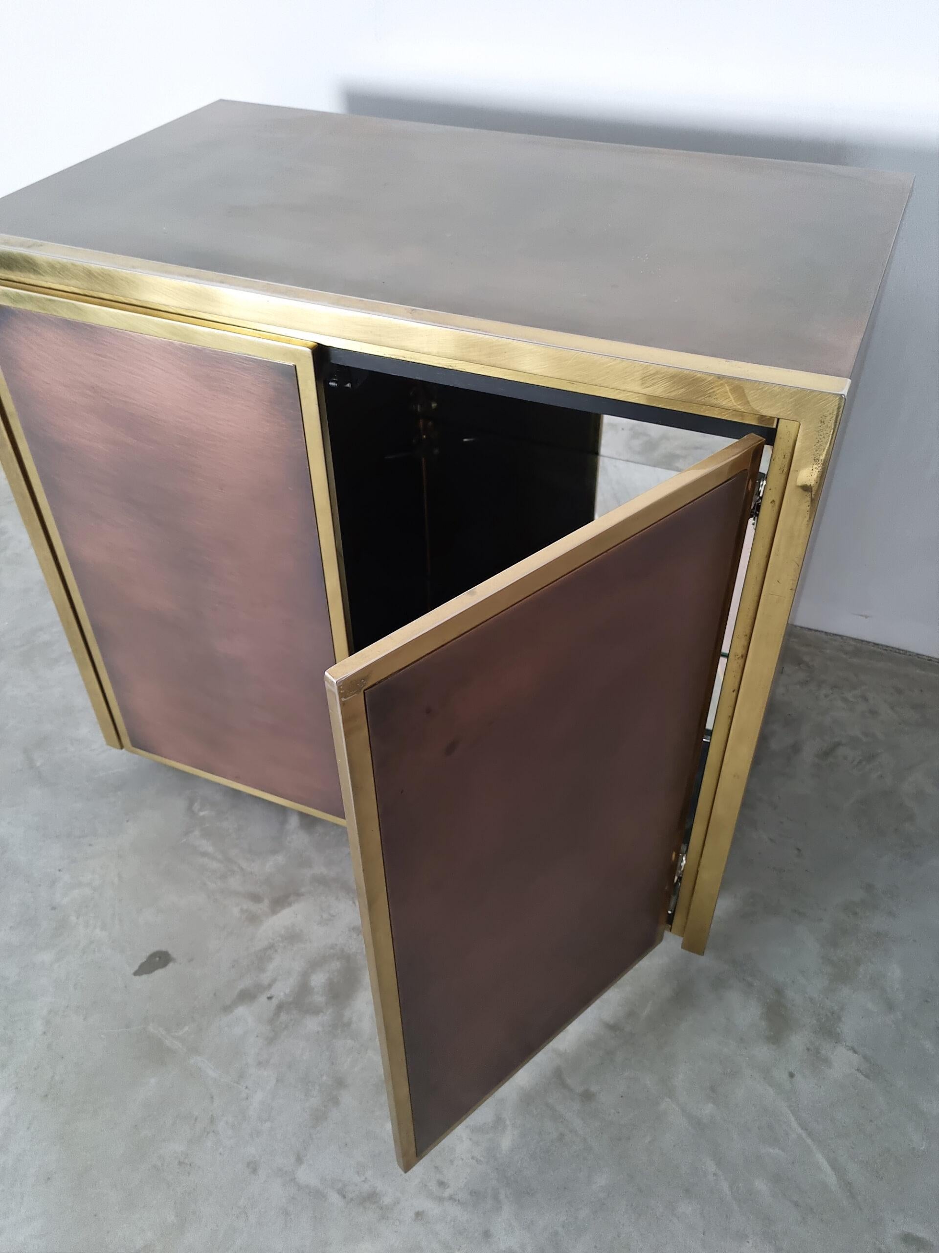 Armadio Hollywood Regency di metà secolo in ottone e bronzo di Belgo Chrom, anni '80 In condizioni buone in vendita a Hilversum, NL