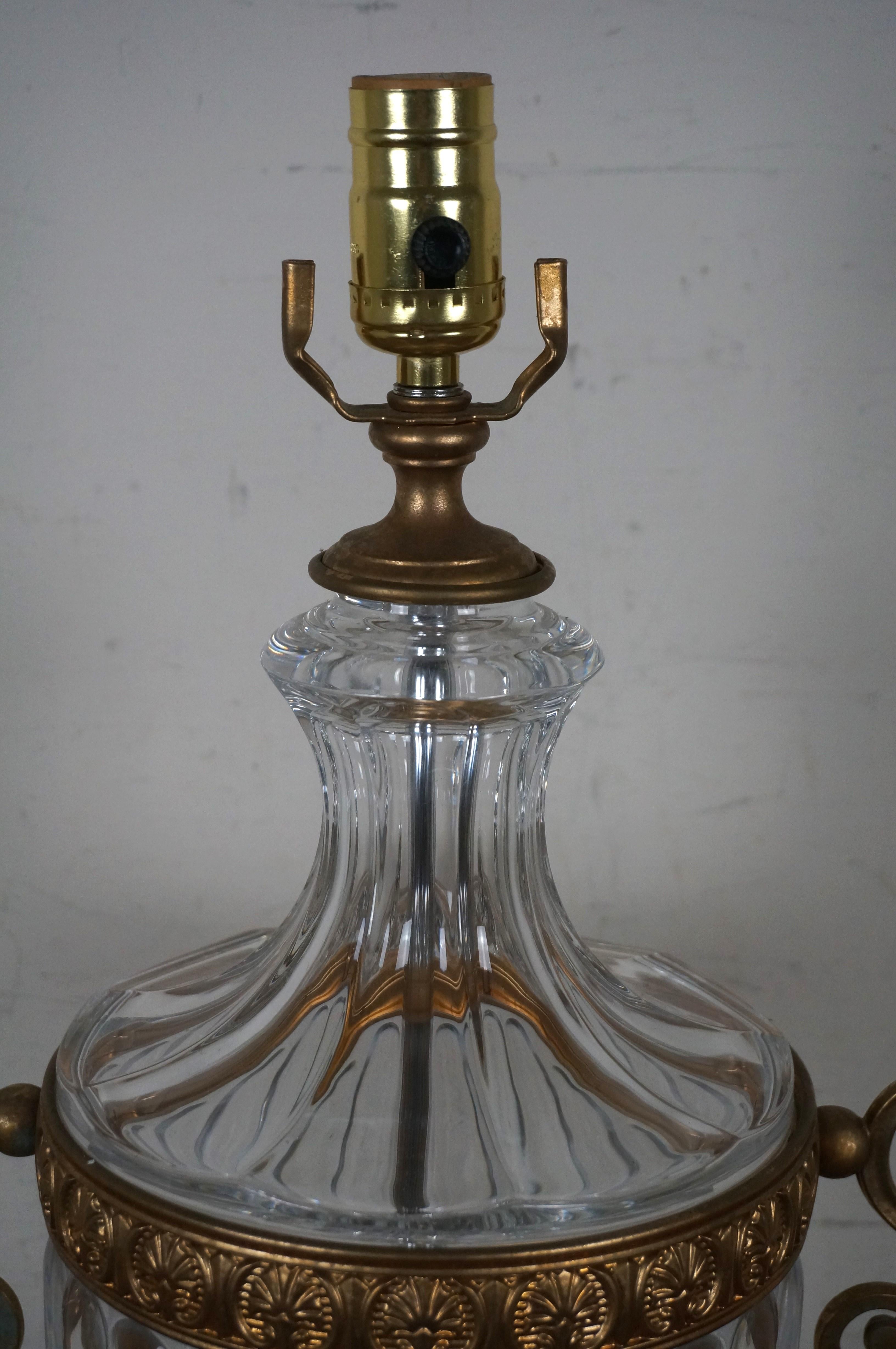 Lampe de table Trophée en laiton et cristal 