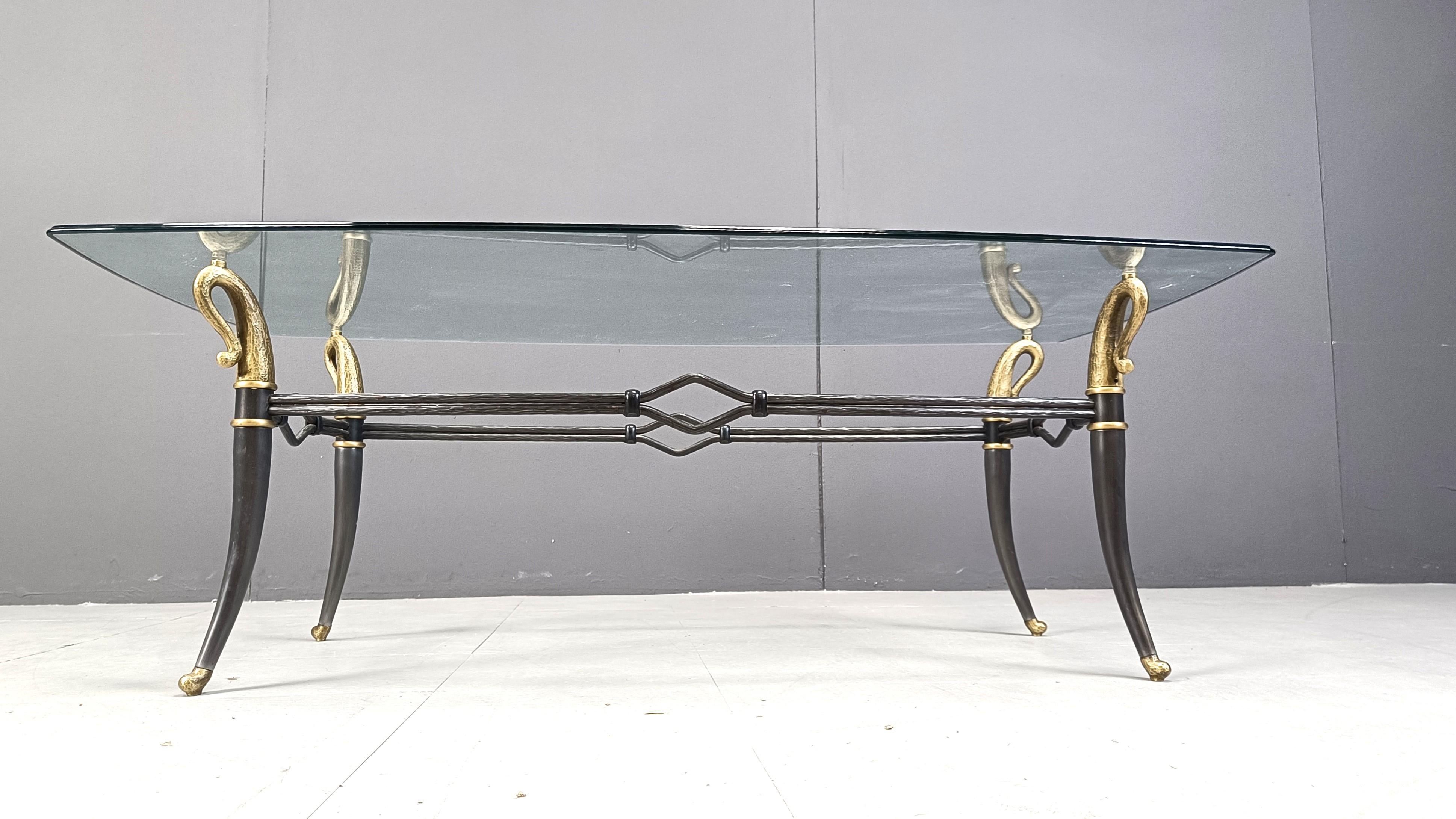 Table basse Hollywood Regency des années 1960 en vente 2