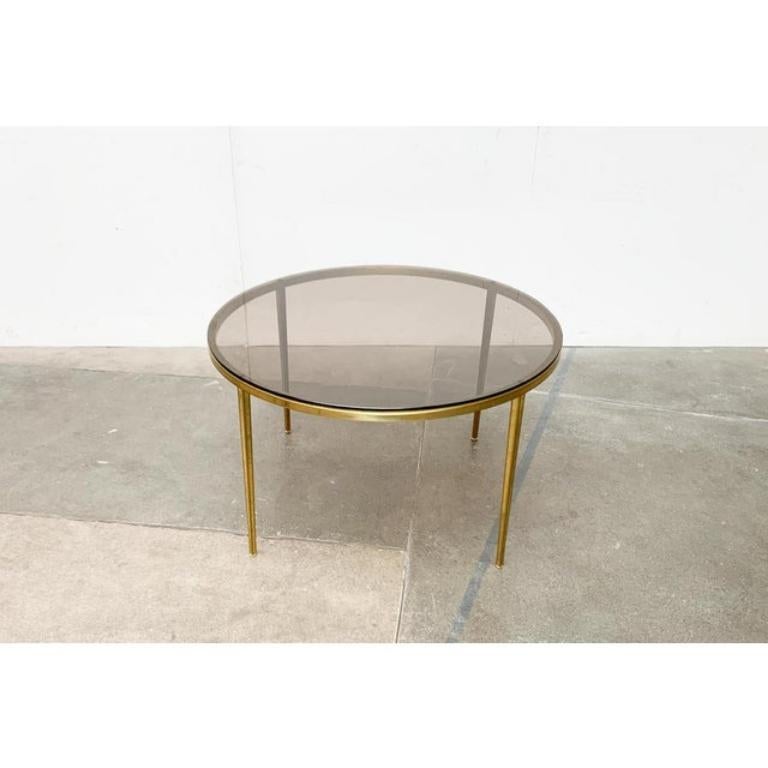 Table basse en laiton et verre de style Hollywood Regency, années 1960 en vente 3