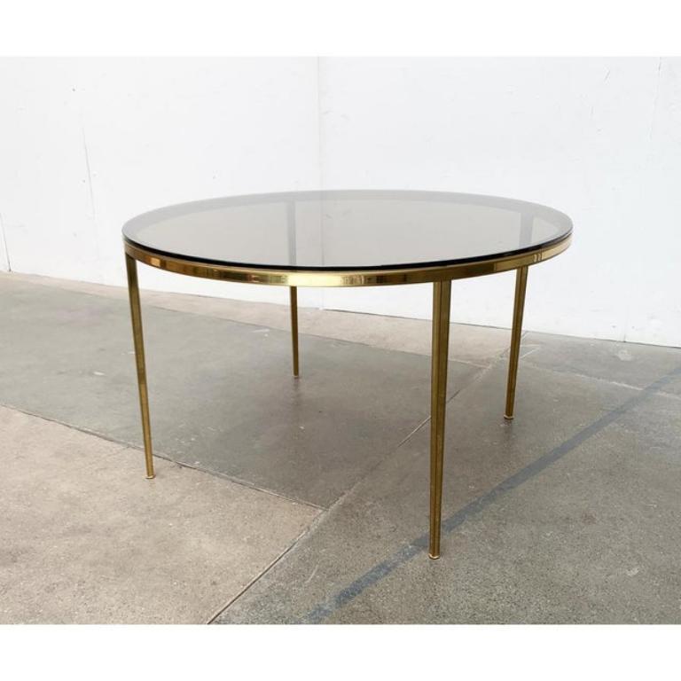 Métal Table basse en laiton et verre de style Hollywood Regency, années 1960 en vente