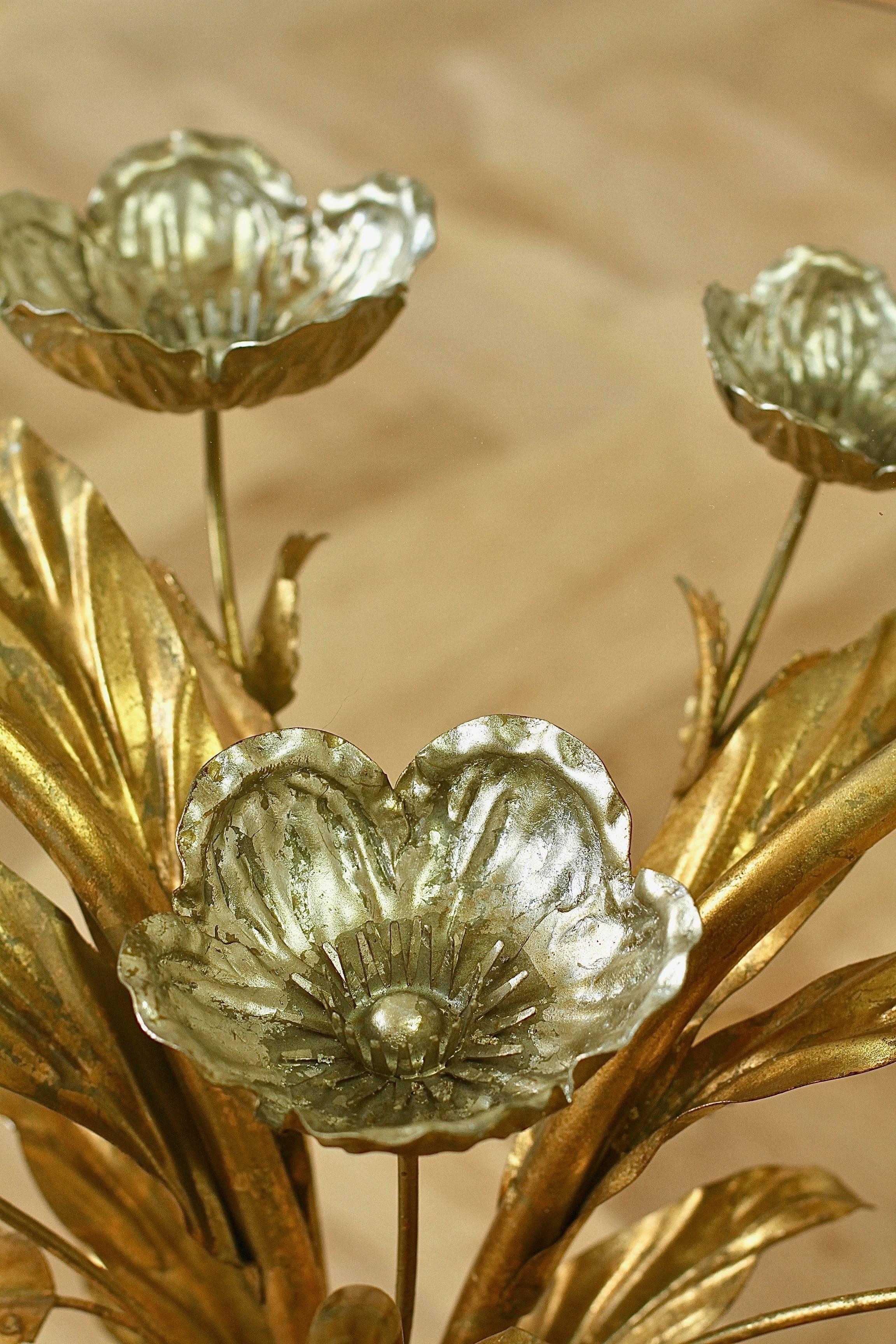 Mid-Century Hollywood Regency Gilt Metal Leaf and Flower Side Table by Hans Kögl 11