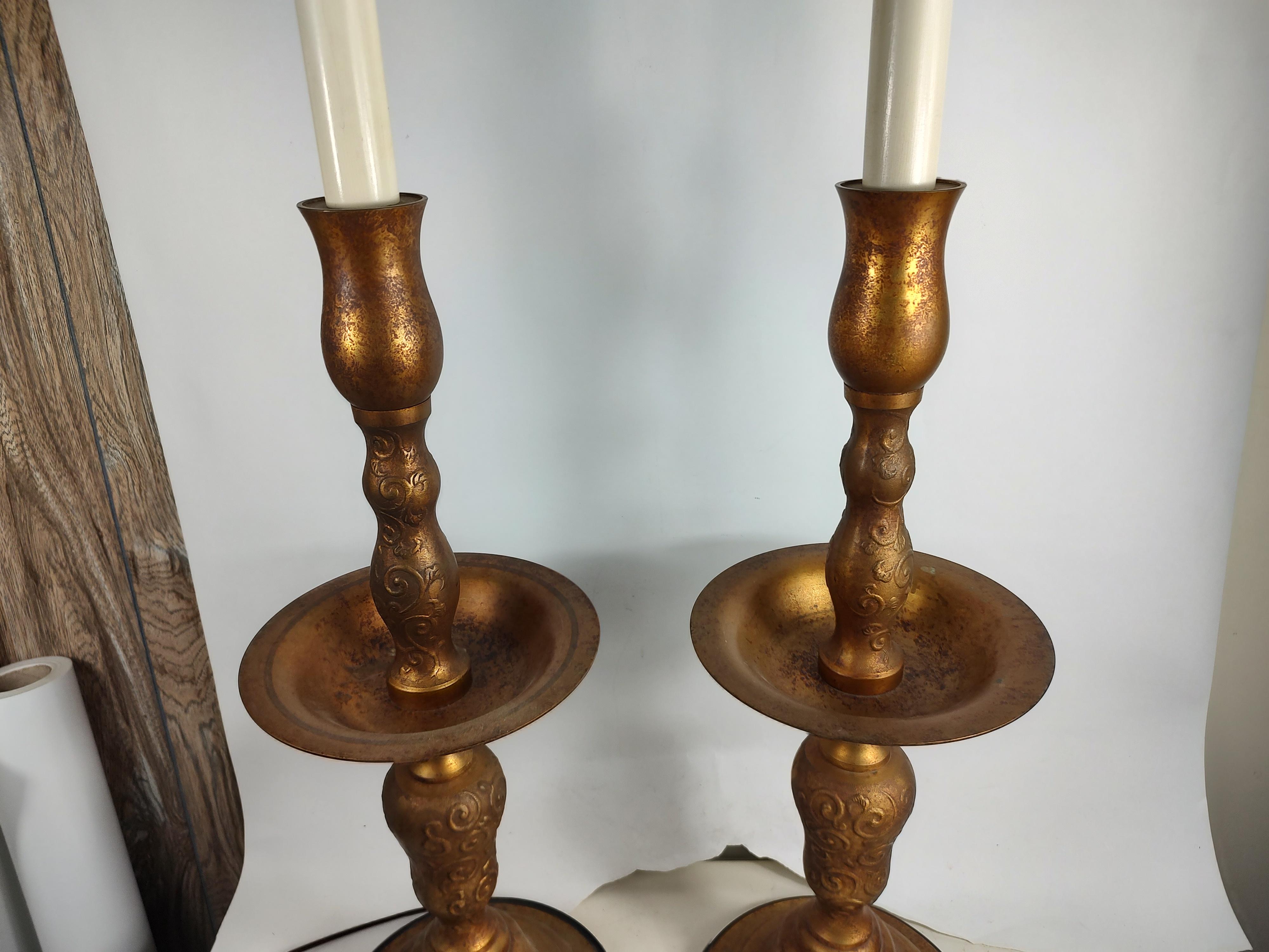 Mid Century Hollywood Regency Gilt Metal Pricket Style Table Lamps  For Sale 5