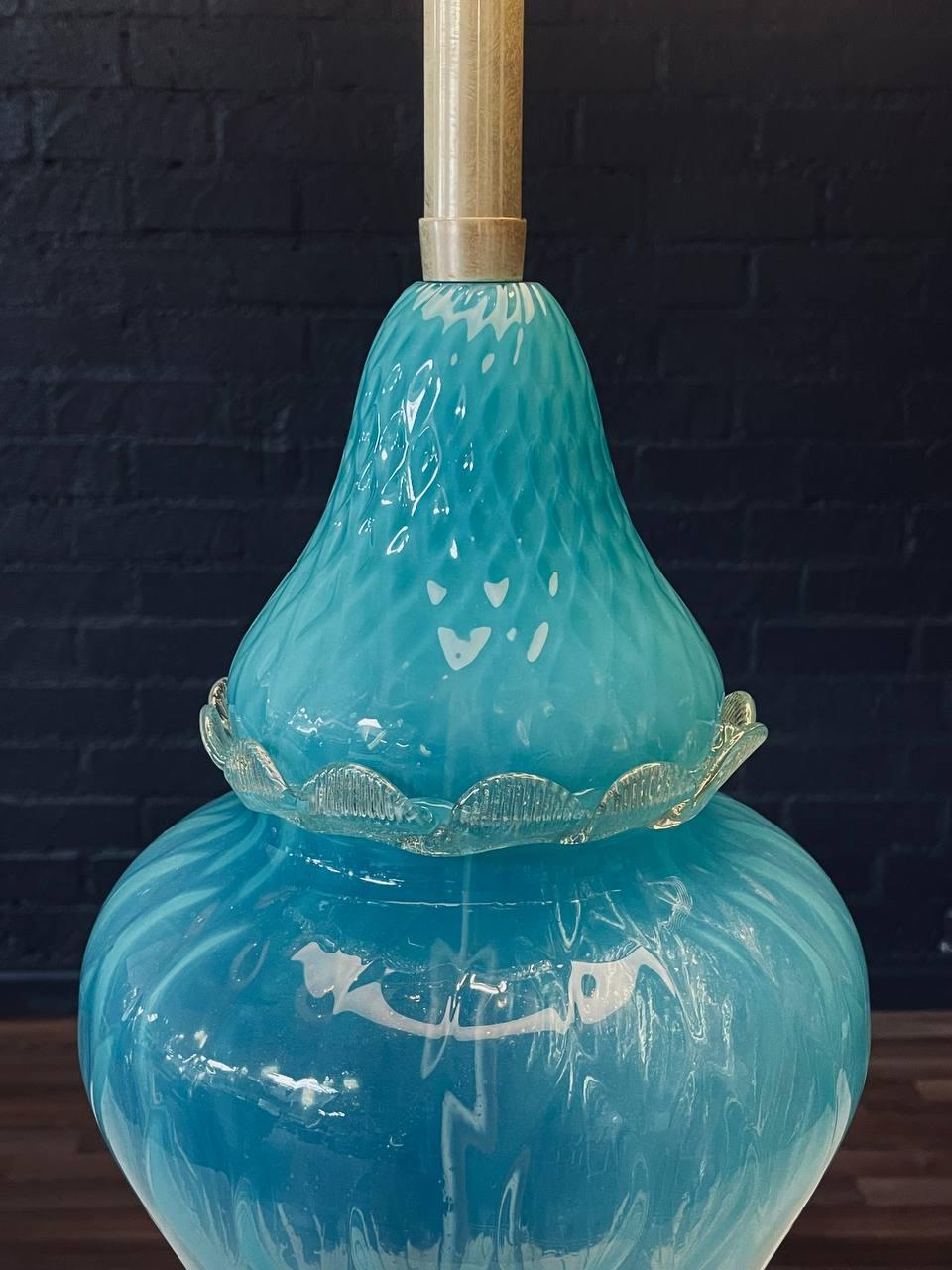 Mid-Century Hollywood Regency Italian Blue Swirl Murano Table Lamp For Sale 3