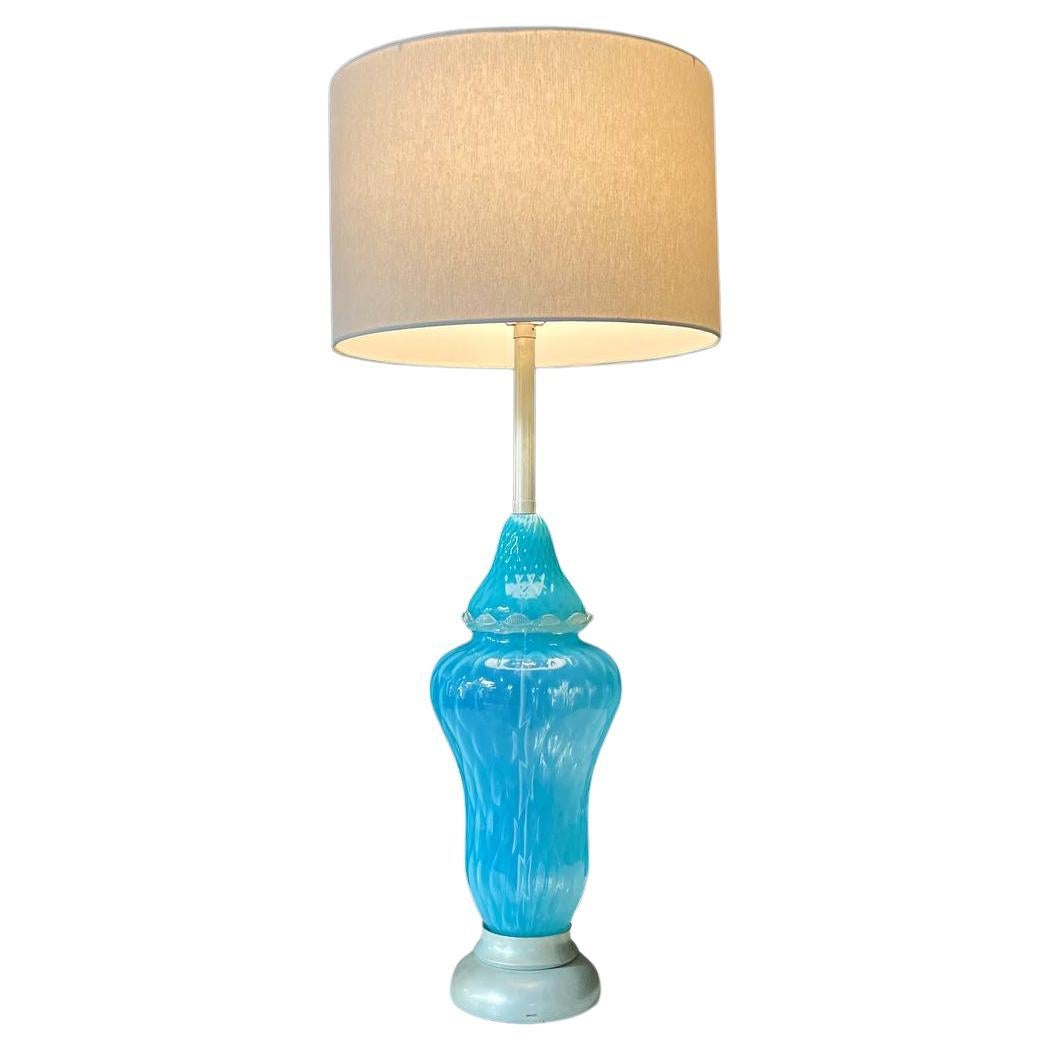 Mid-Century Hollywood Regency Italian Blue Swirl Murano Table Lamp For Sale