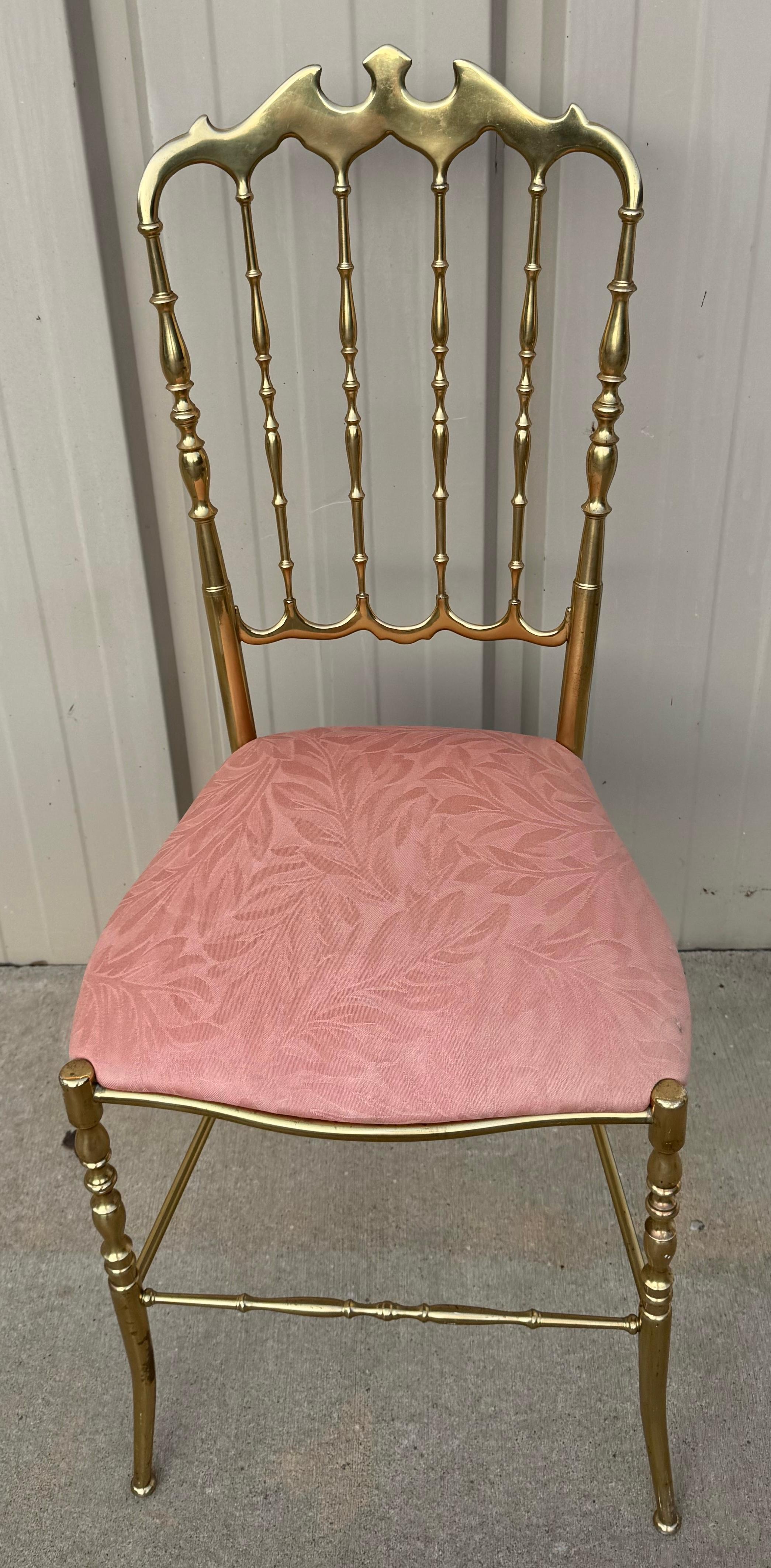 Mid-Century Hollywood Regency Italian Brass Chiavari  Side  Desk  Vanity Chair For Sale 1