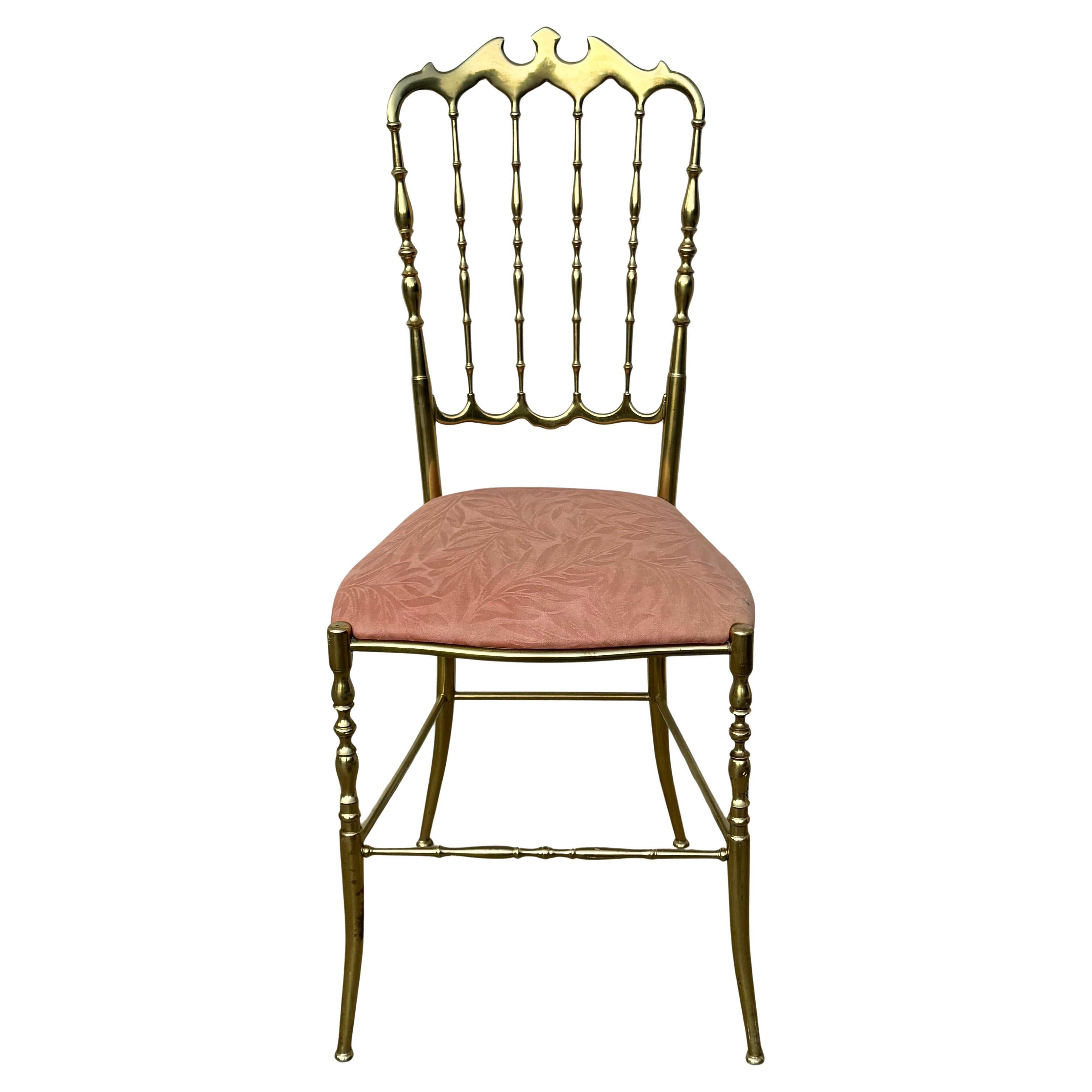 Chiavari in ottone italiano di metà secolo Hollywood Regency  Lato  Scrivania  Sedia Vanity