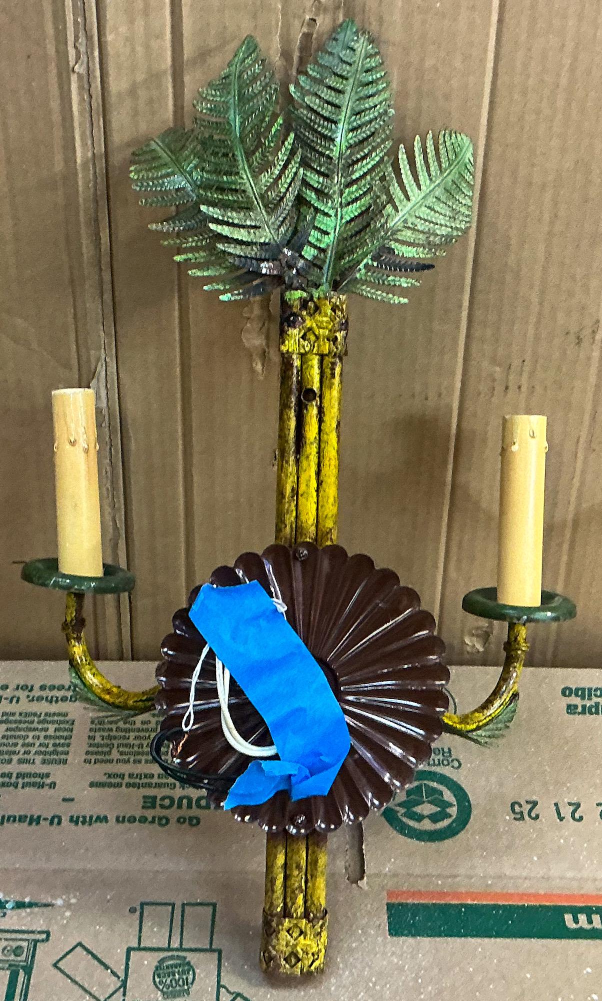 Mid-Century Hollywood Regency Italian Tole Metal Palm Tree Sconces - Pair For Sale 1