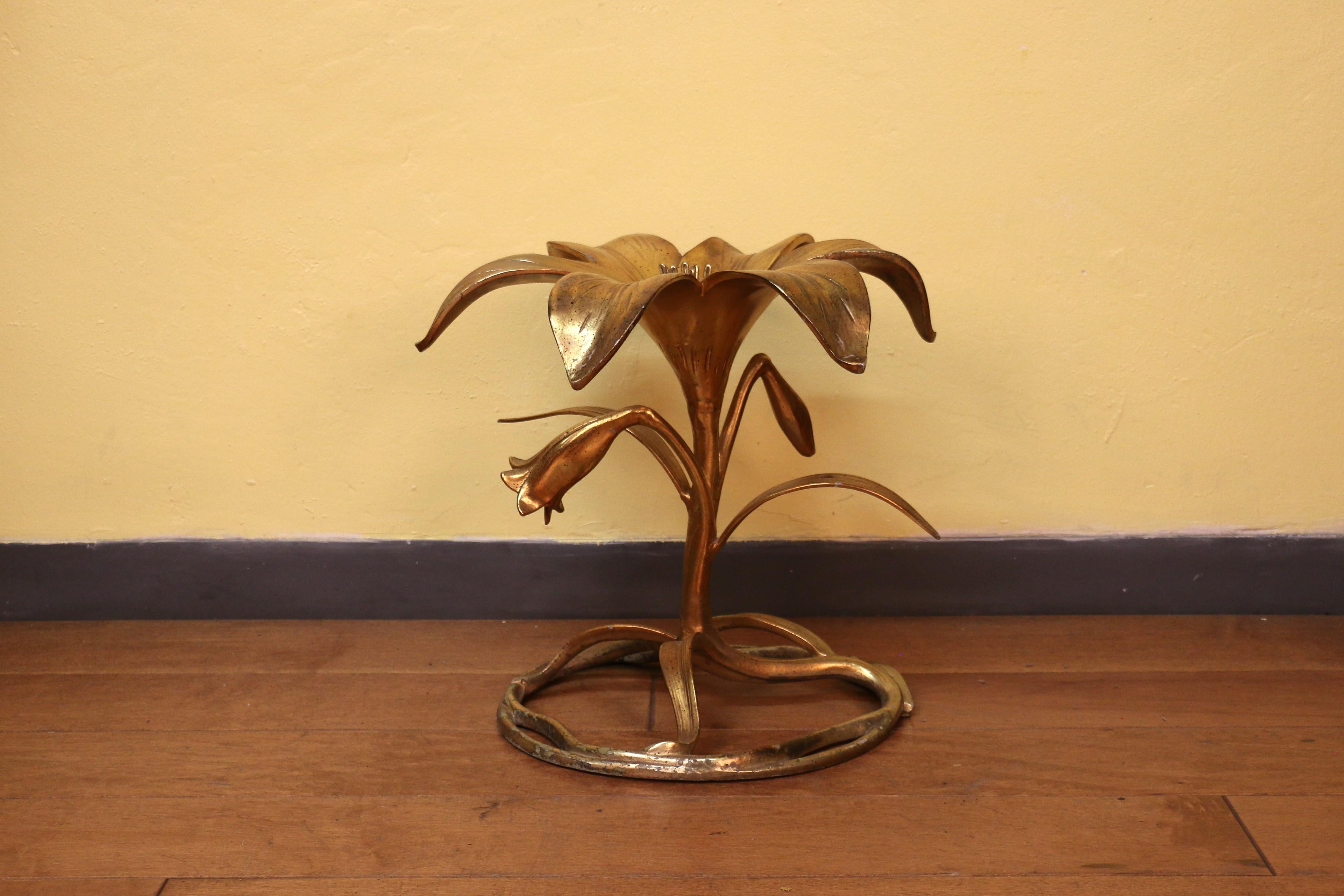 Mid-Century Hollywood Regency Lily Flower Side Table by Arthur Court For Sale 4