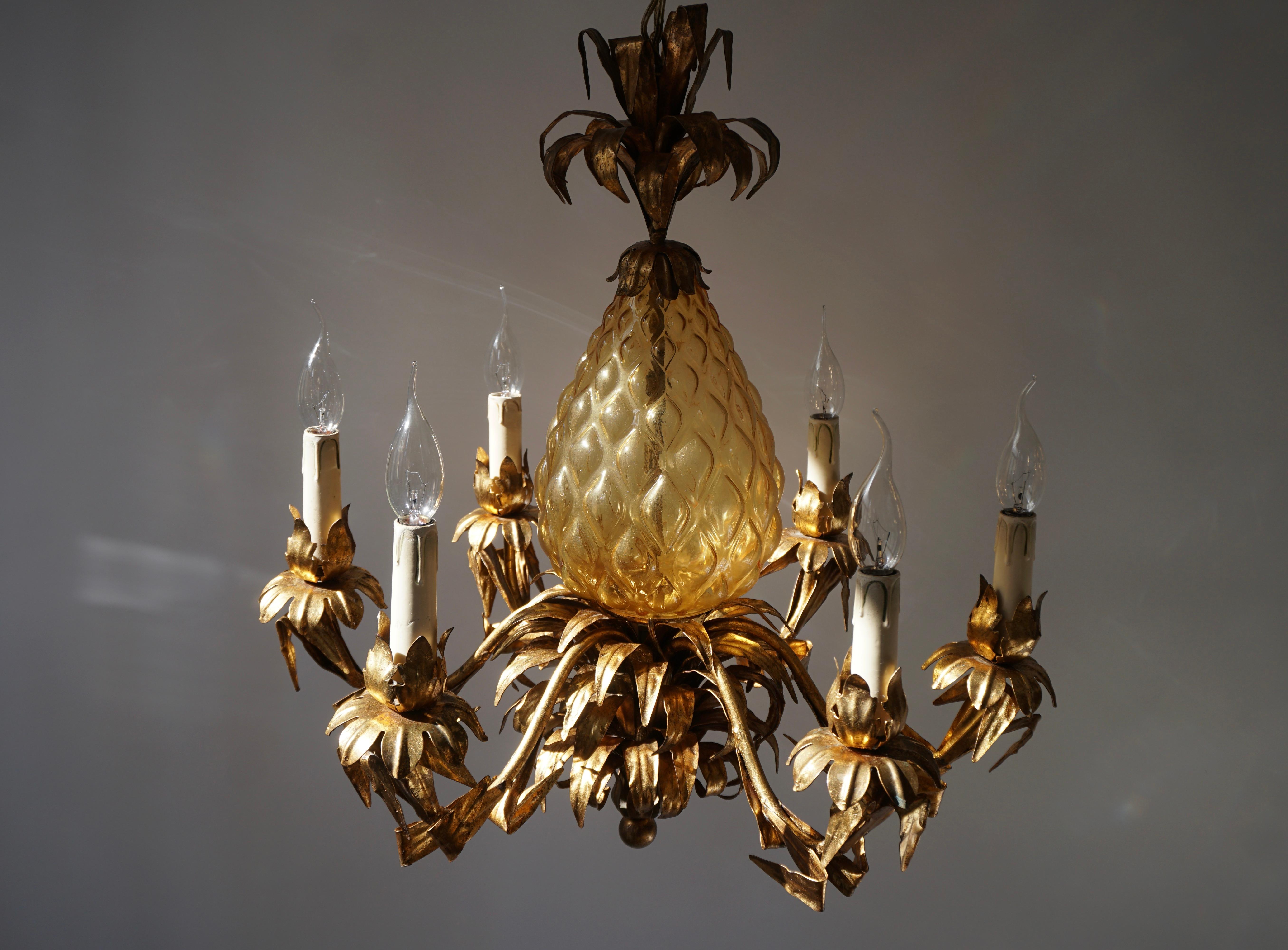 20th Century Midcentury Hollywood Regency Murano Glass Pineapple Chandelier For Sale