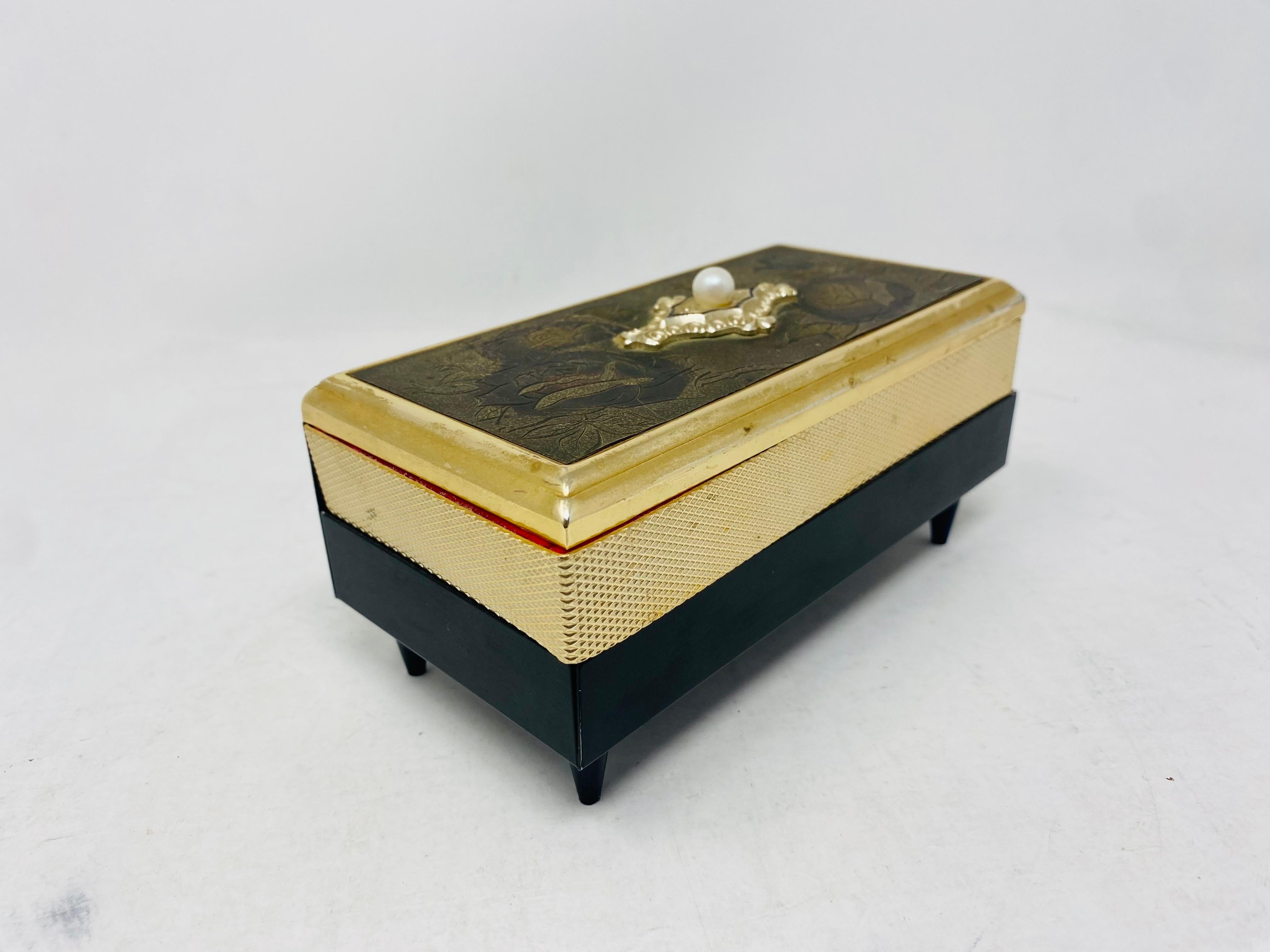 Joyero Musical Mid Century Hollywood Regency Hecho a mano en venta