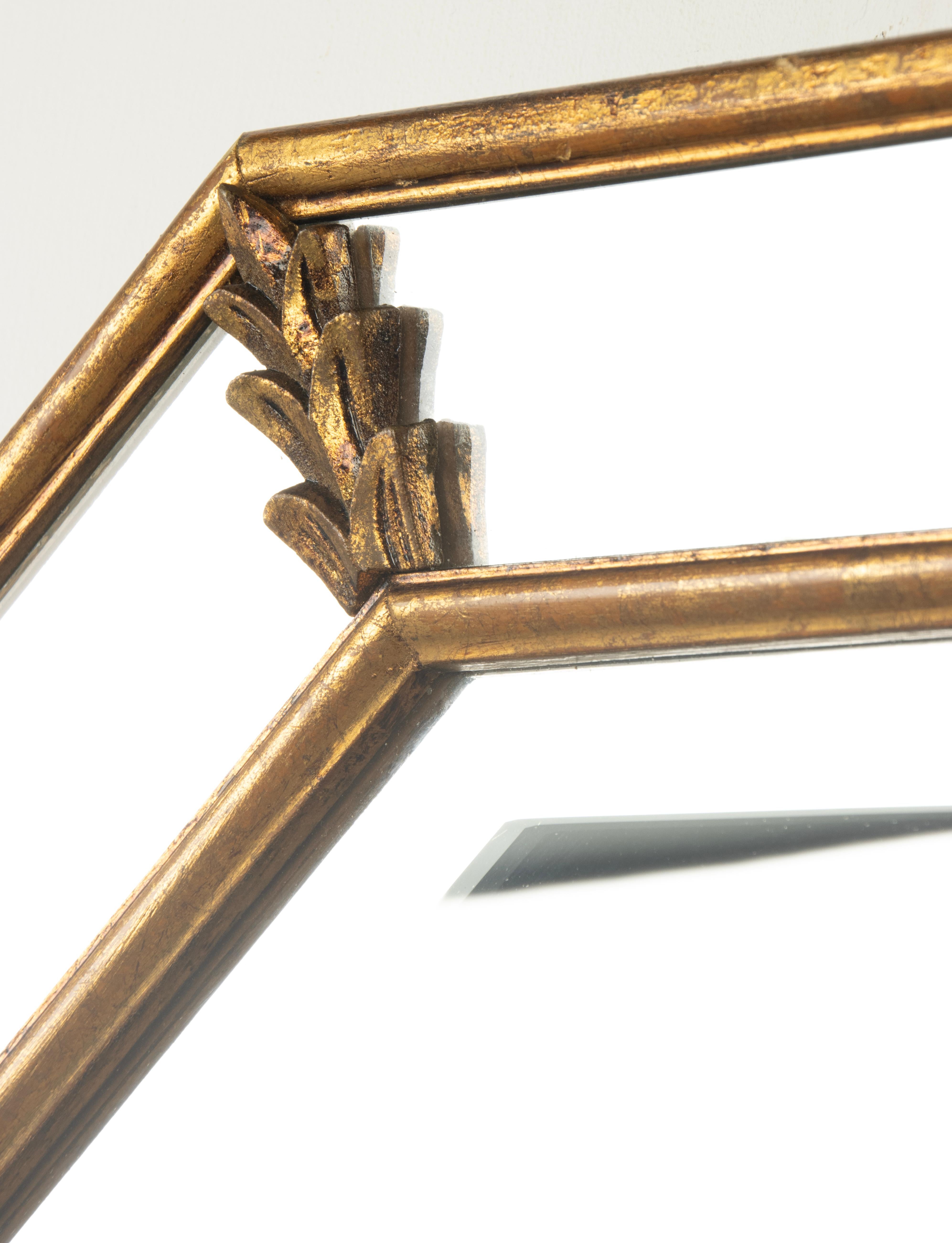 Miroir octogonal Parclose de style Hollywood Regency du milieu du siècle dernier en vente 4