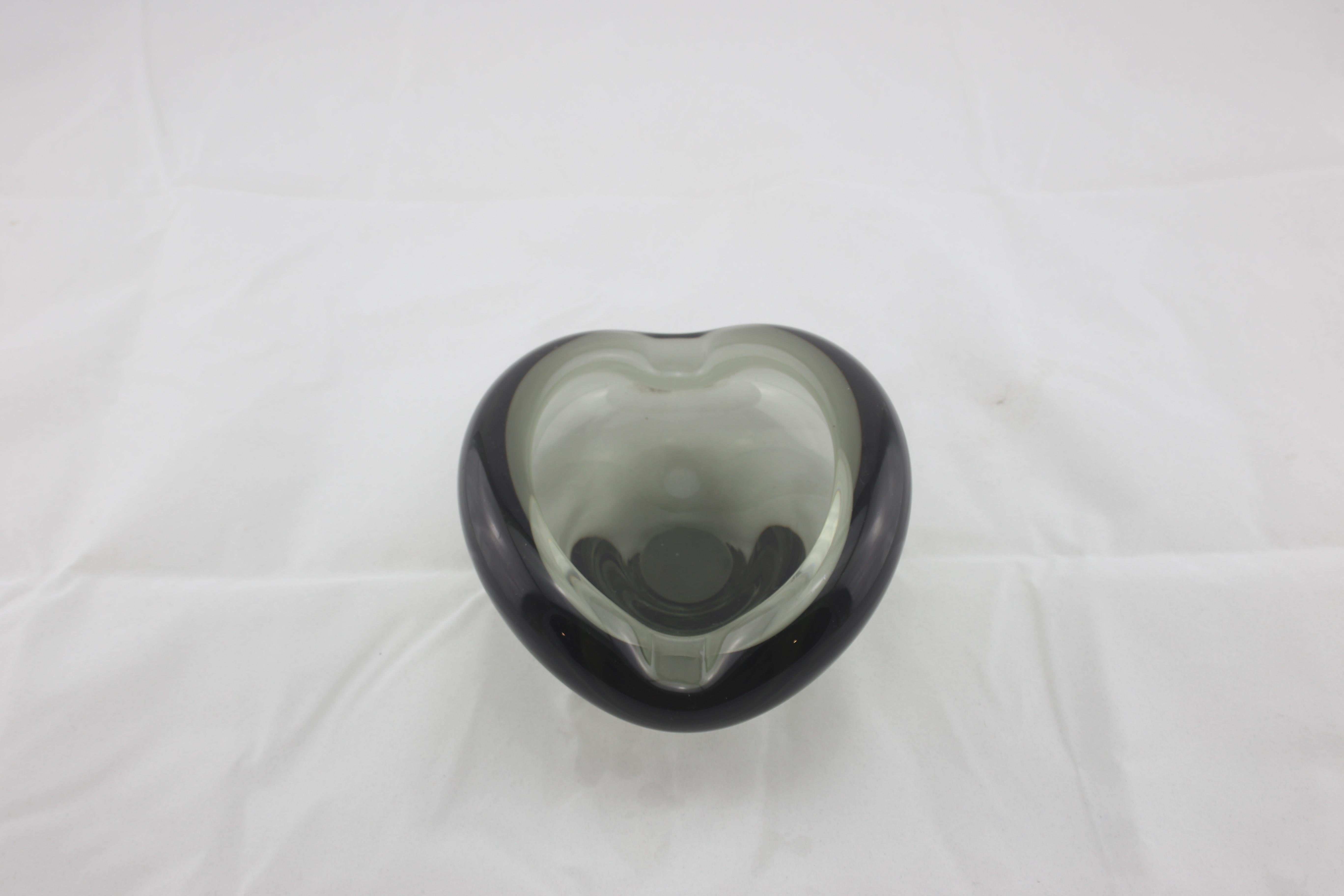 Art Glass Midcentury Holmegaard Per Lukten Glass Smoke Danish Oval Ashtray, 1960s