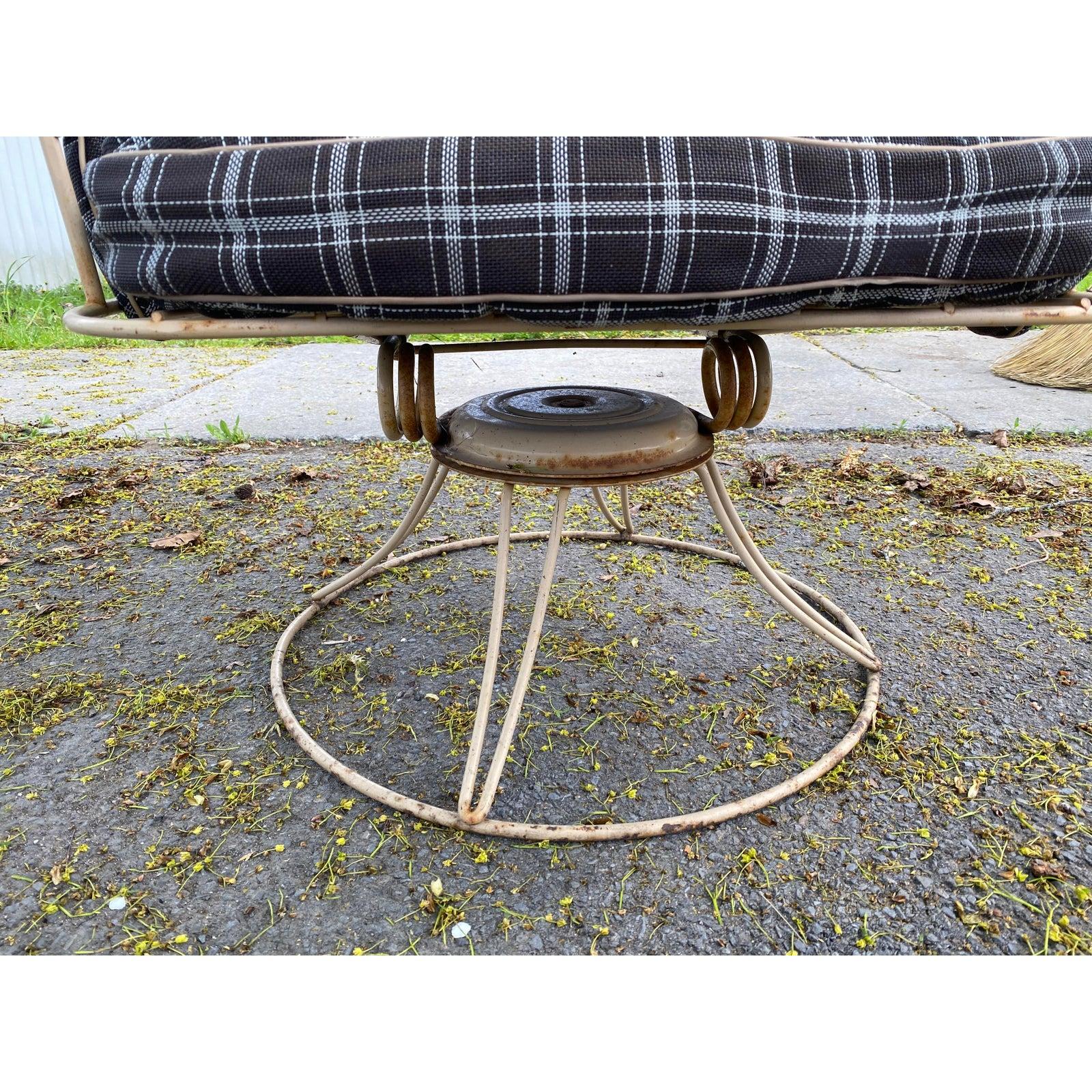 Mid-century Homecrest wrought iron Patio chair.