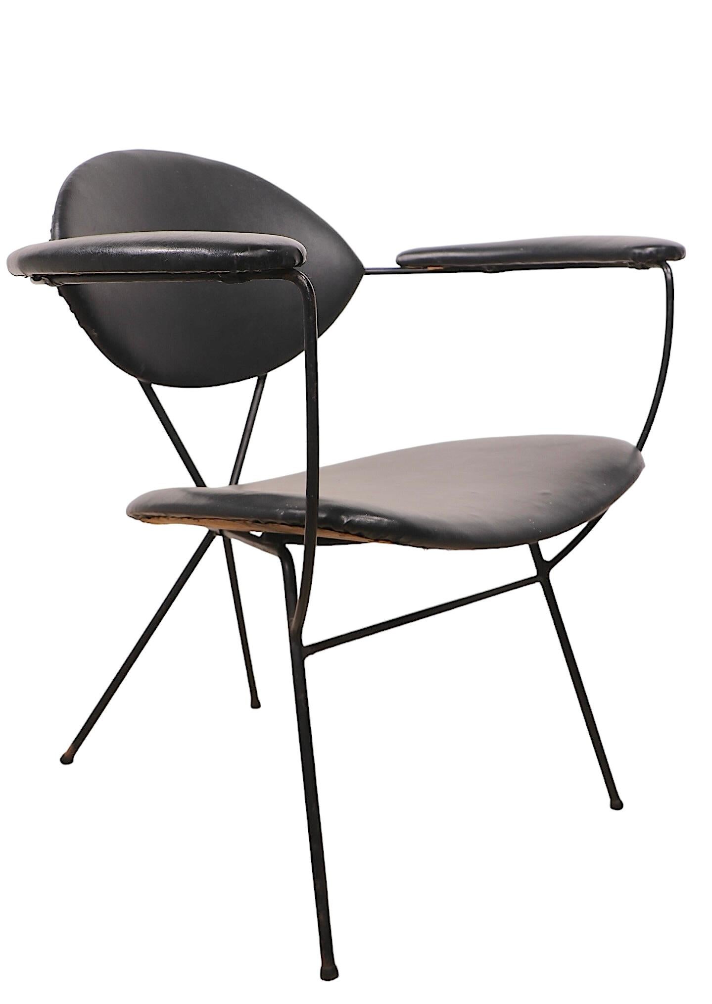 Silla de pajarita con aro de mediados de siglo de Joseph Cicchelli para Reilly - Wolf Estadounidense en venta