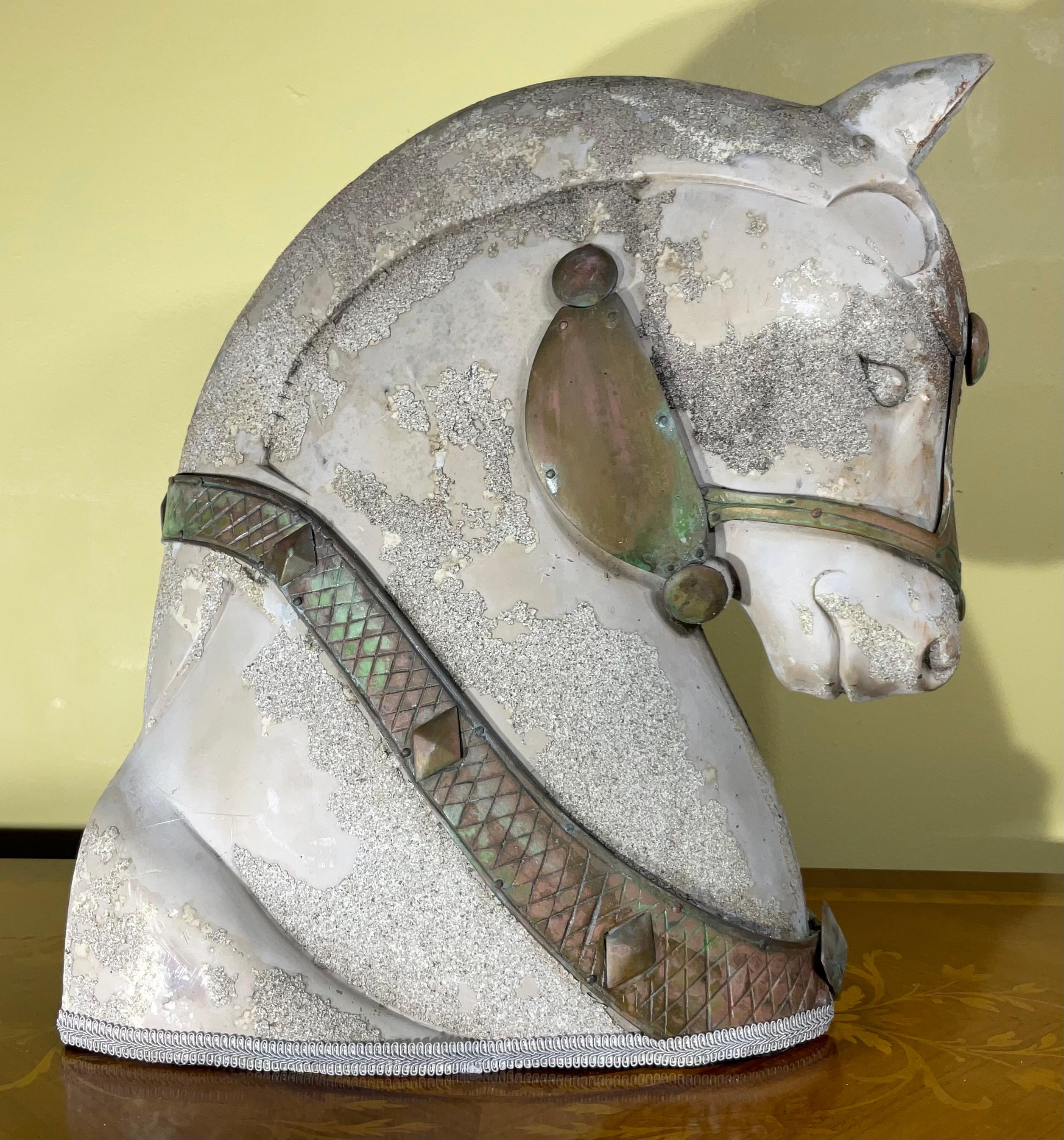 Milieu du siècle  Sculpture de tête de cheval  en vente 7