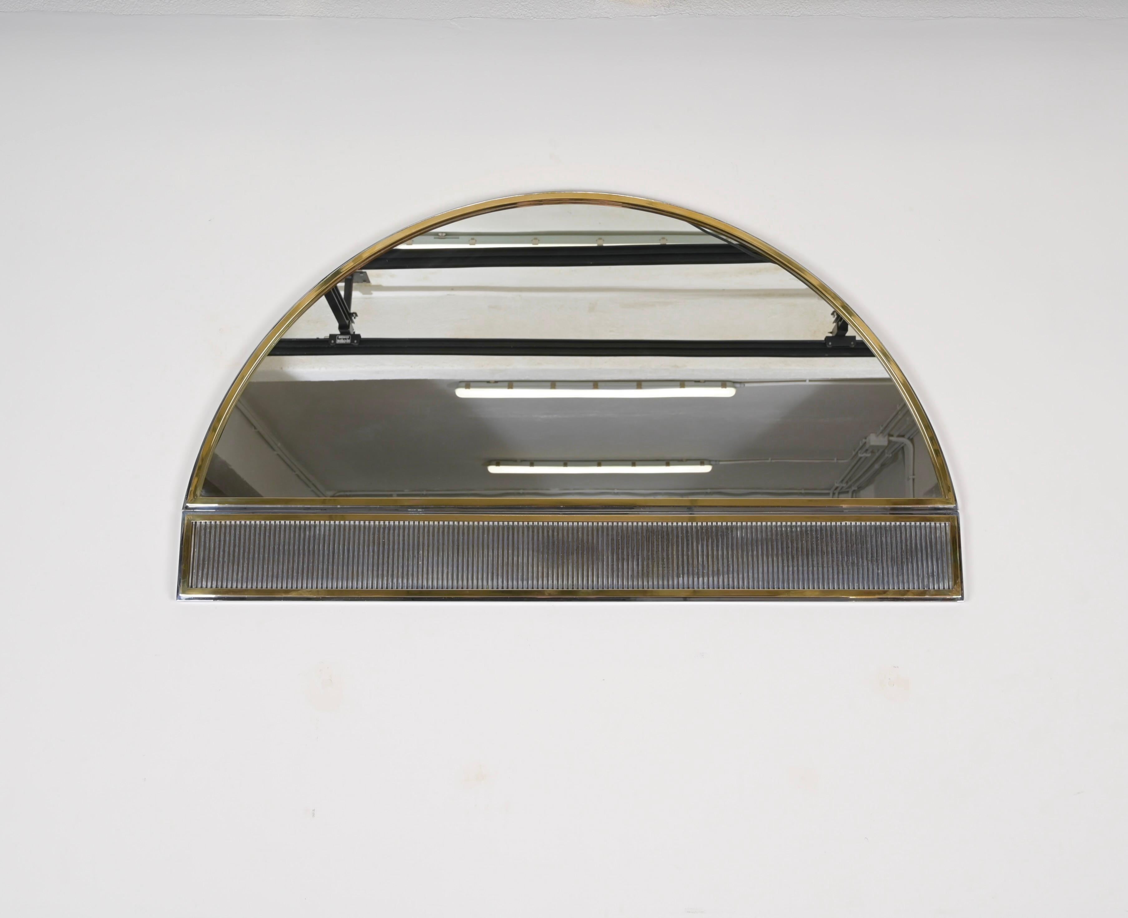 Mid-Century Huge Italian Arch Mirror in Brass and Chrome by Romeo Rega, 1970s For Sale 7