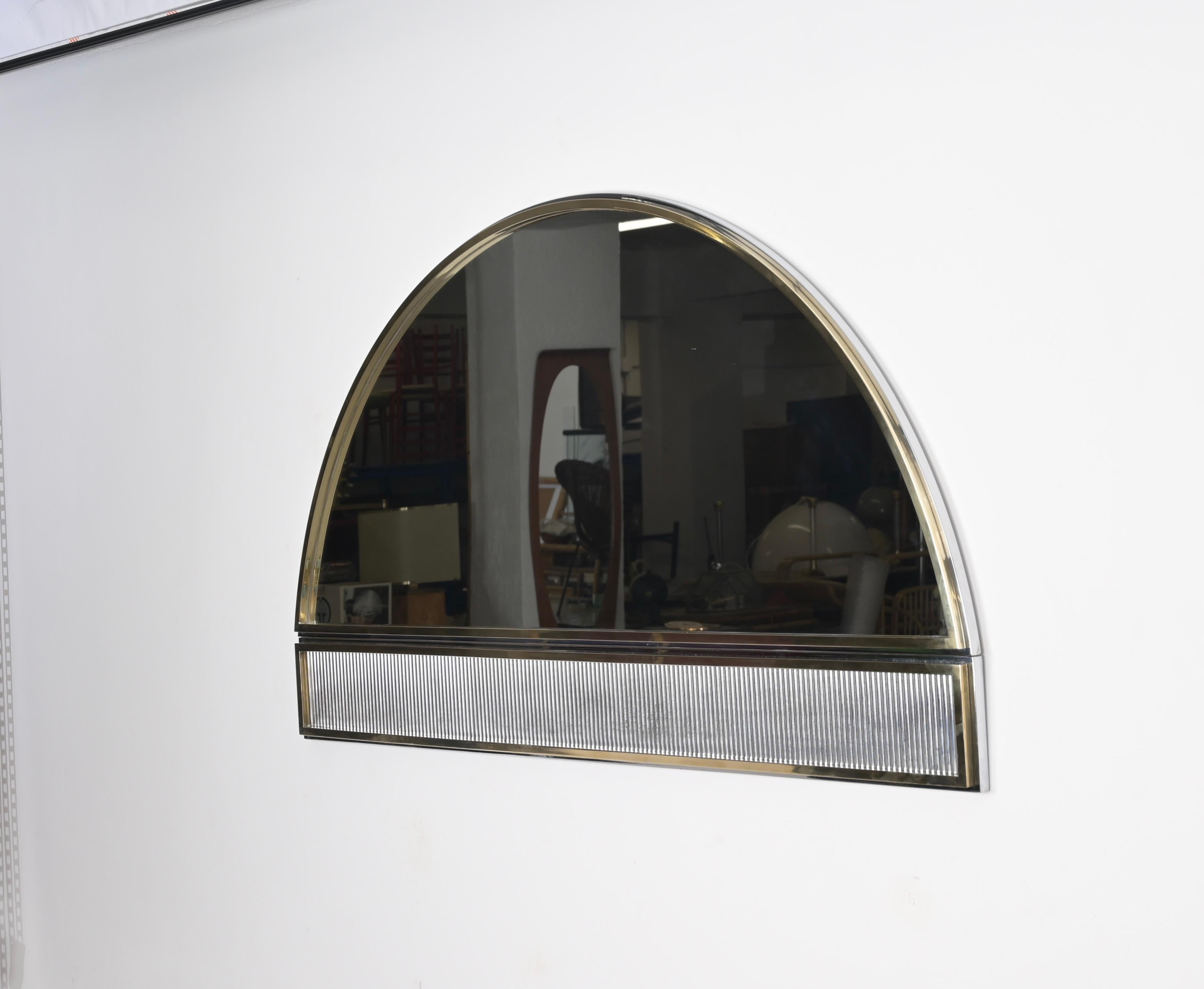 Mid-Century Huge Italian Arch Mirror in Brass and Chrome by Romeo Rega, 1970s In Good Condition For Sale In Roma, IT