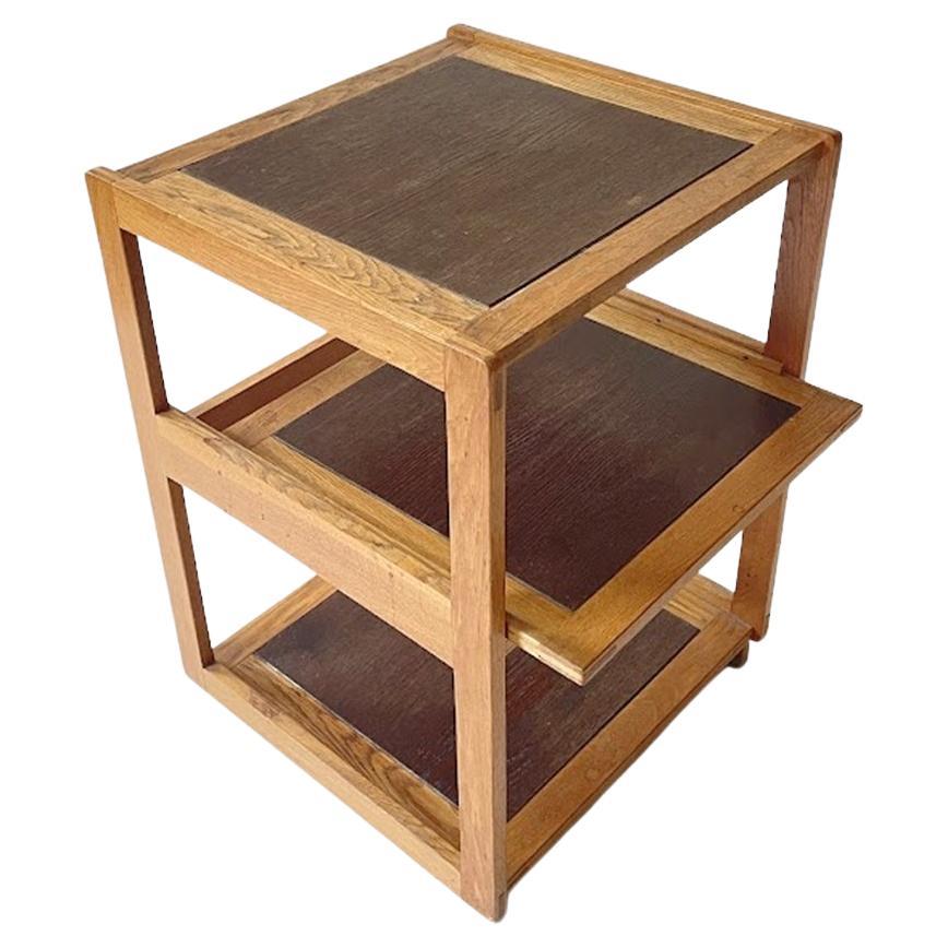 Mesa cúbica de roble de artes aplicadas húngaras de mediados de siglo, años 60 en venta