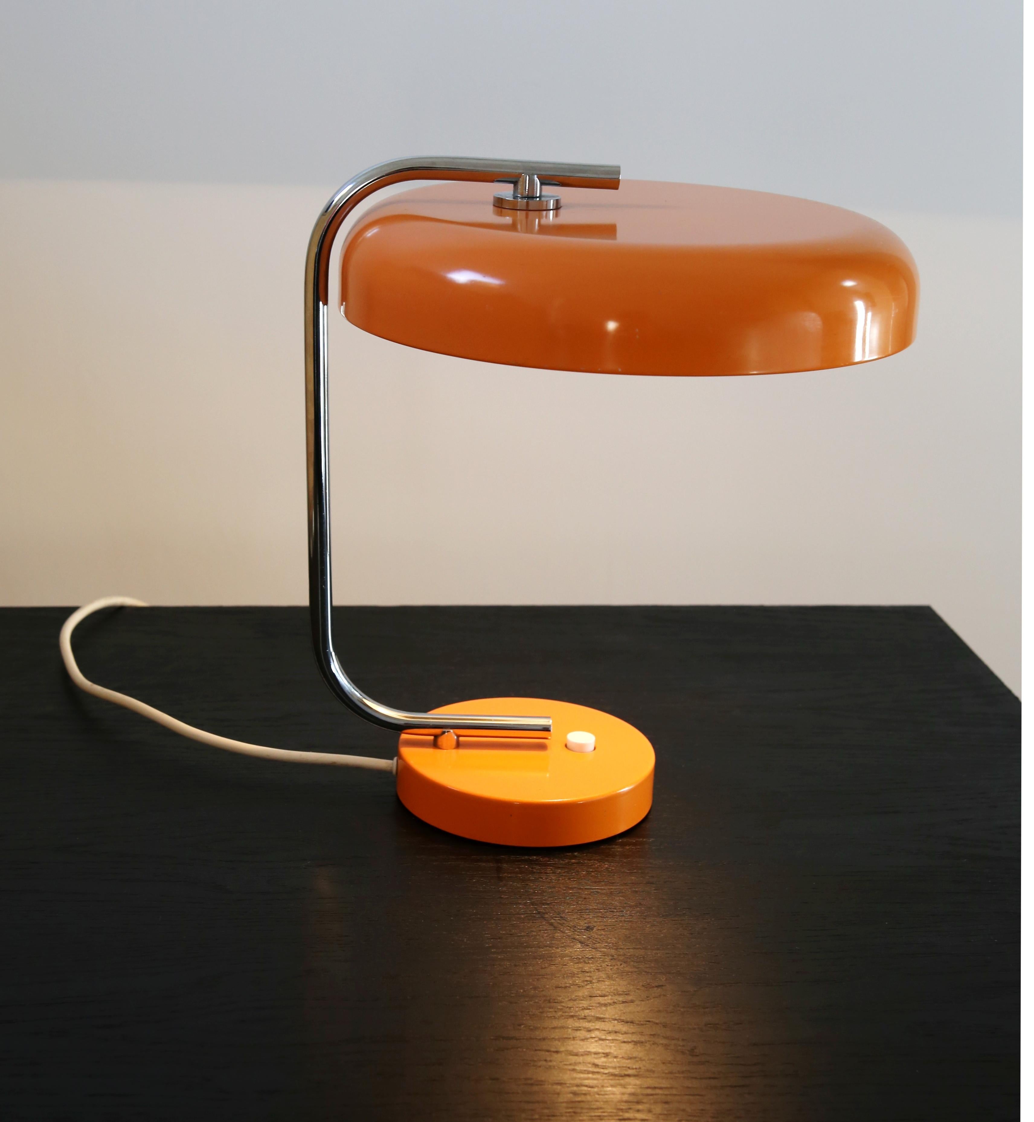 Mid Century Hustadt Leuchten desk lamp, orange colour  60s vintage In Good Condition In London, GB