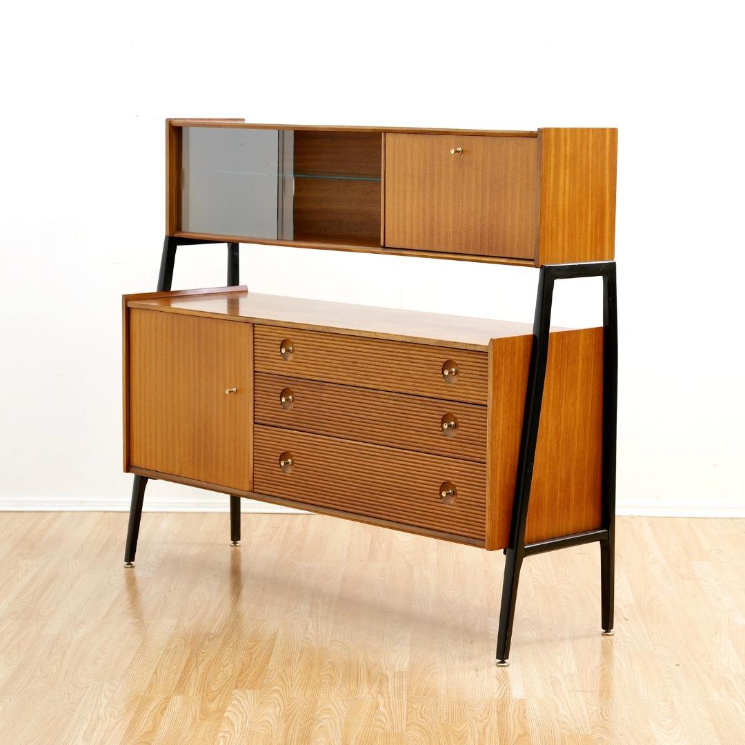 Milieu du XXe siècle Crédence à huche Century Furniture par Nathan Furniture en vente