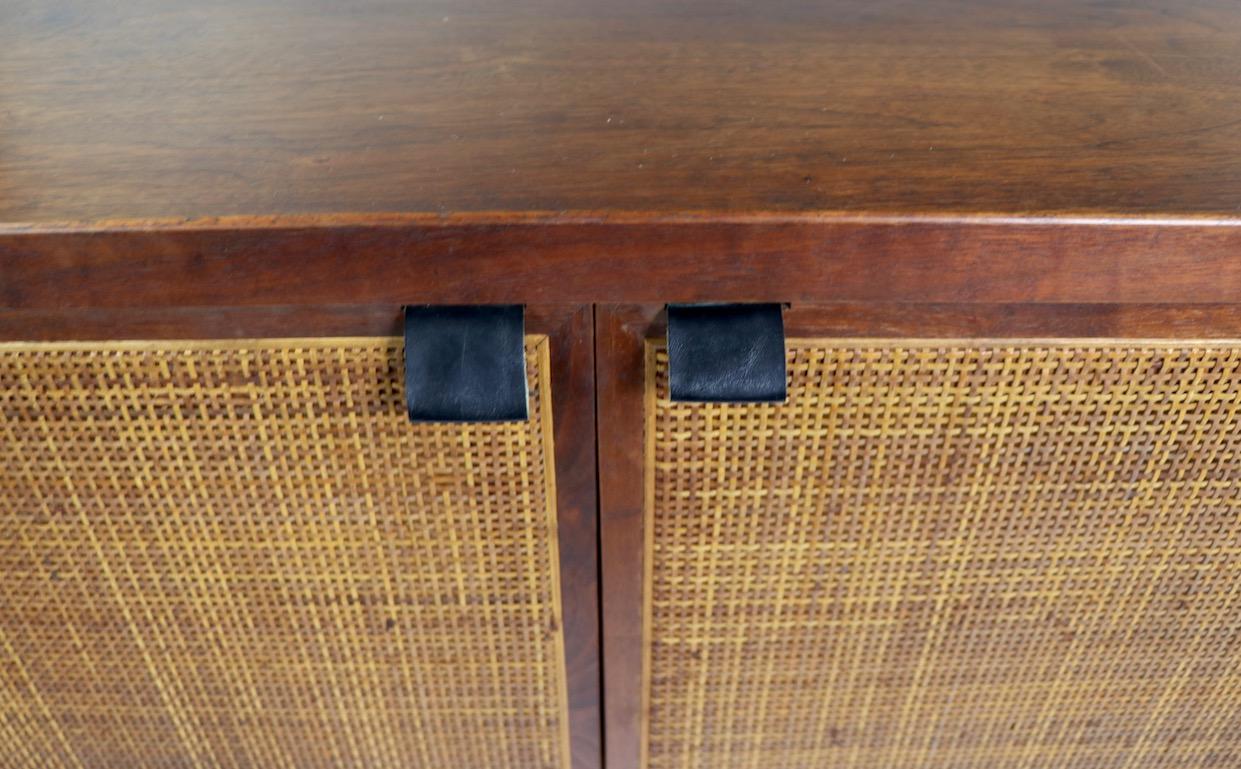 Mid Century  Hutch Credenza with Grass Matt Details 2