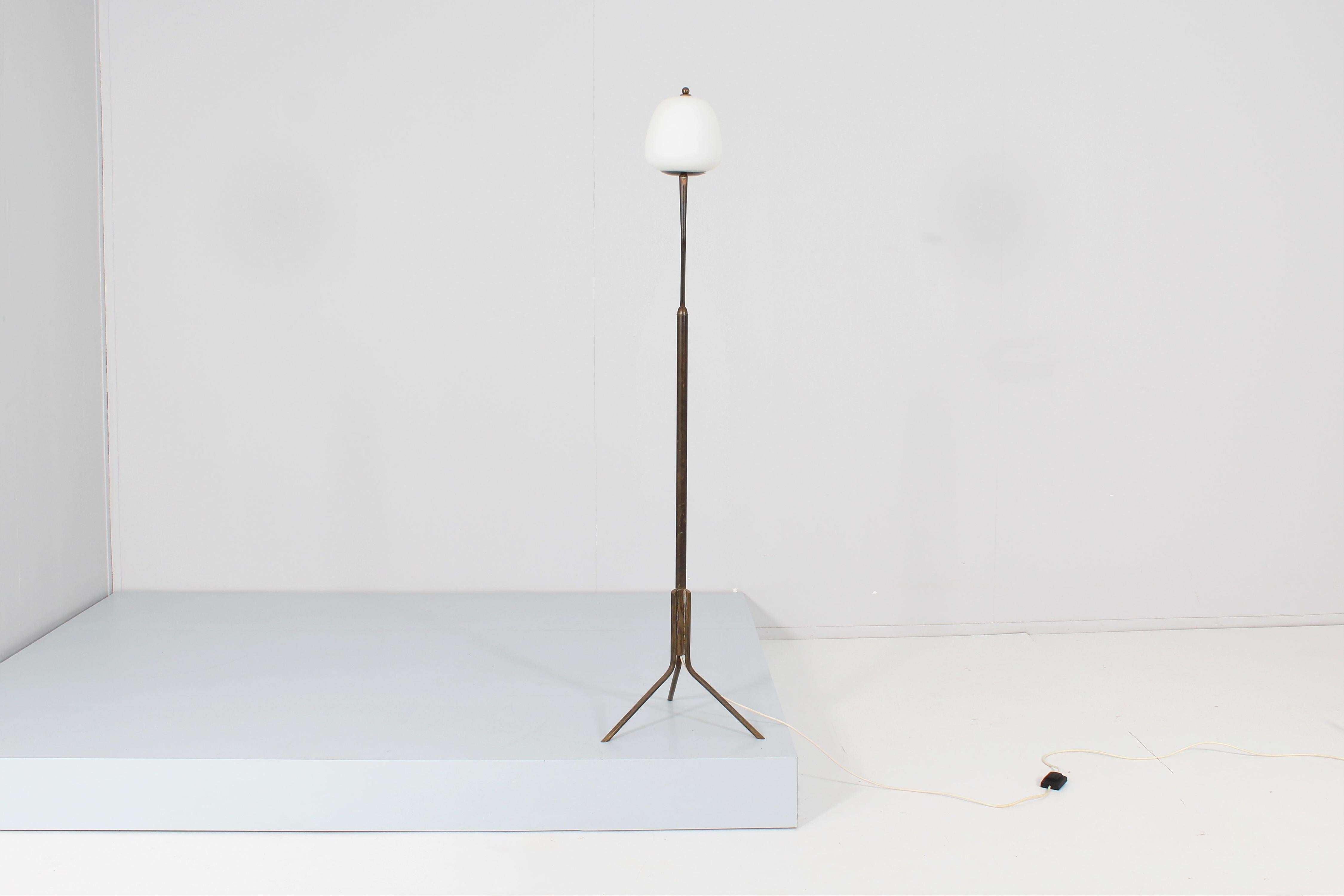 Mid-Century Modern Mid-Century I. Gardella White Glass and Brass Floor Lamp, Italy, 1950s
