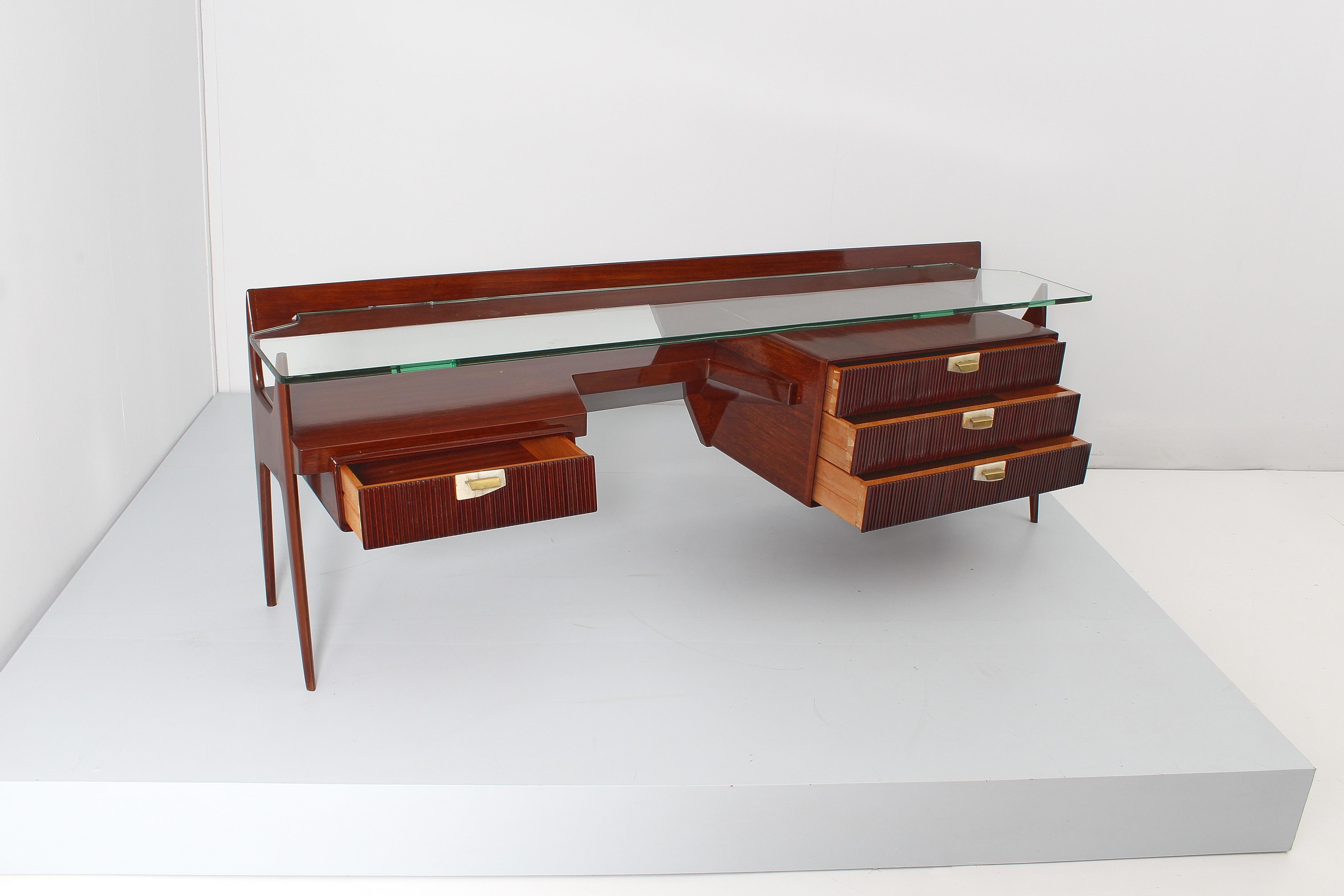 Mid-Century I, Parisi Imposing Wood and Thick Glass Vanity Table, Italy, 1950s 1